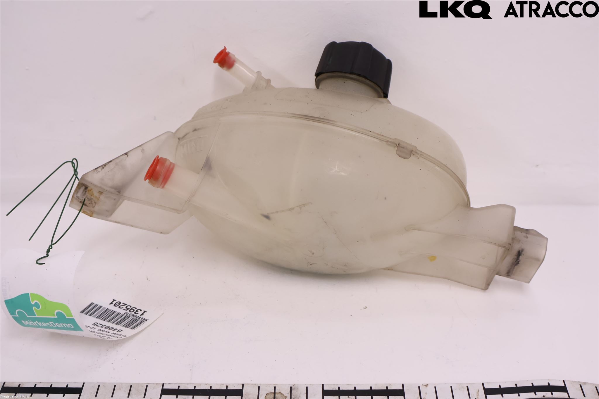 Nissan NV400 12-24 Expansionstank