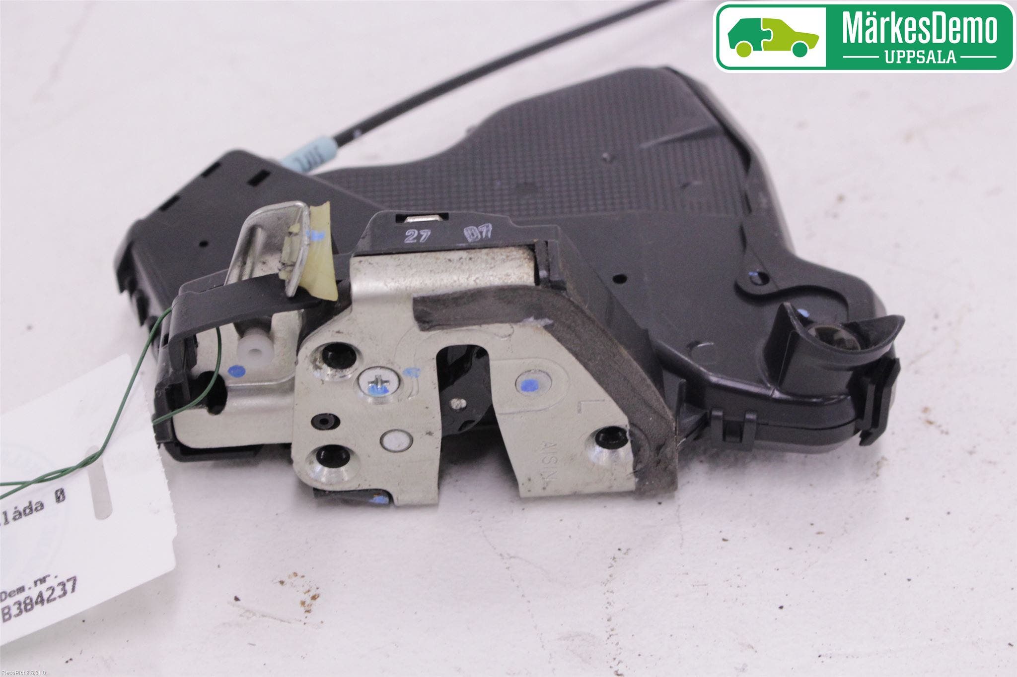 Toyota HILUX 05-16 Låskista-Dörrlås