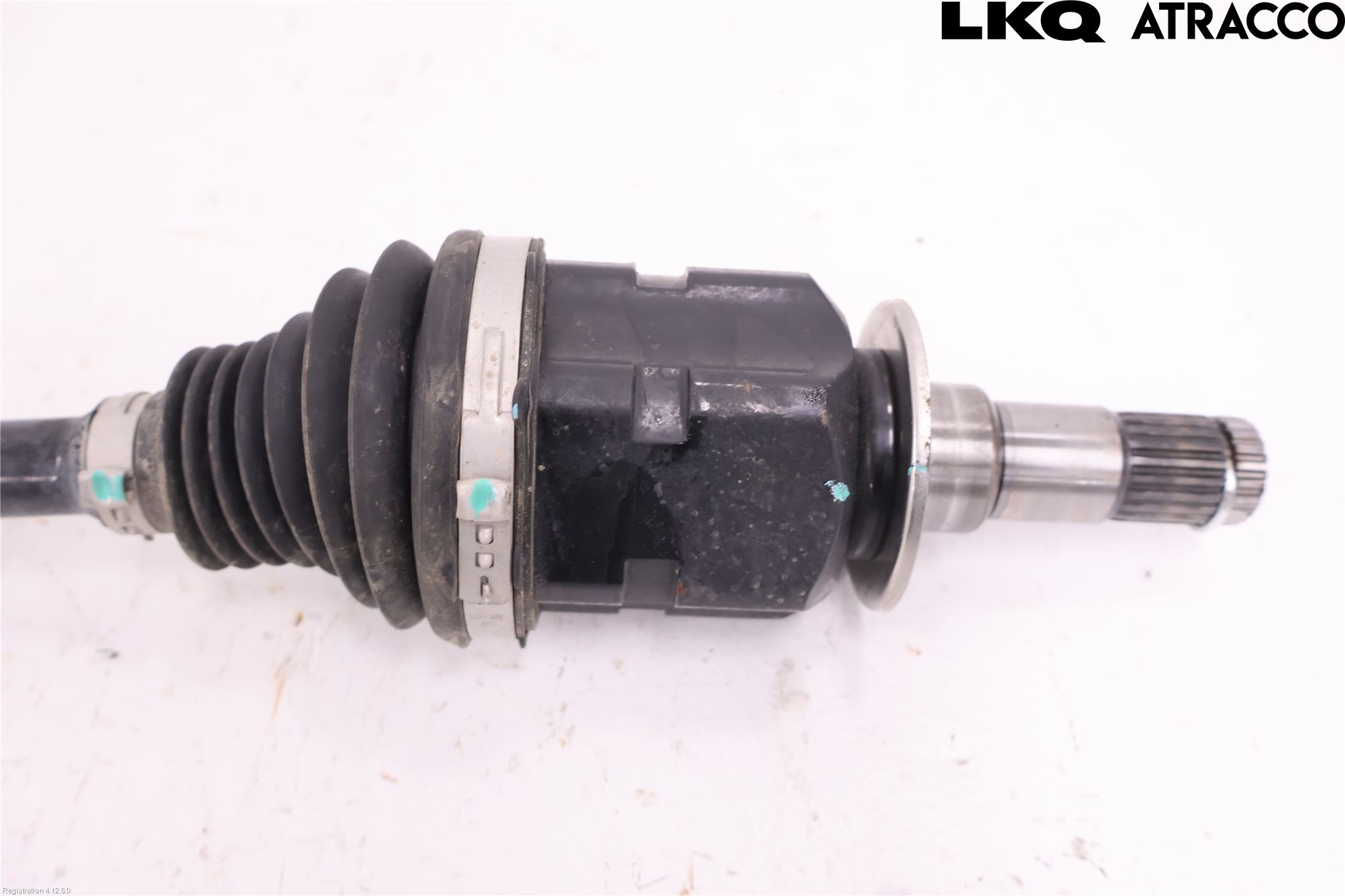 Toyota YARIS CROSS XP21 21- Drivaxel Fram Vänster