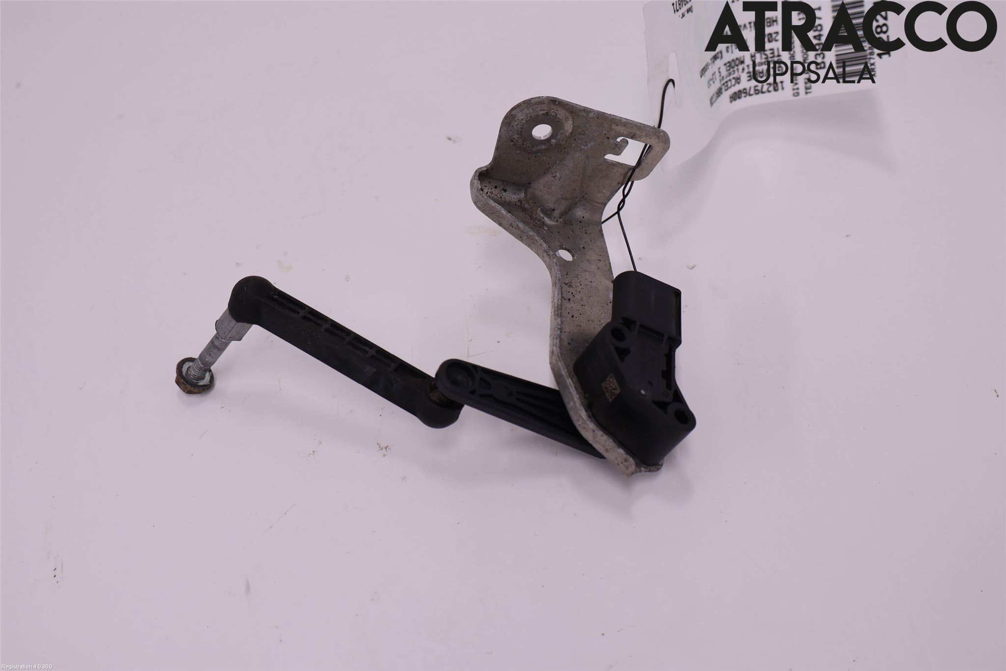 Tesla MODEL S 13- Givare Accelaration