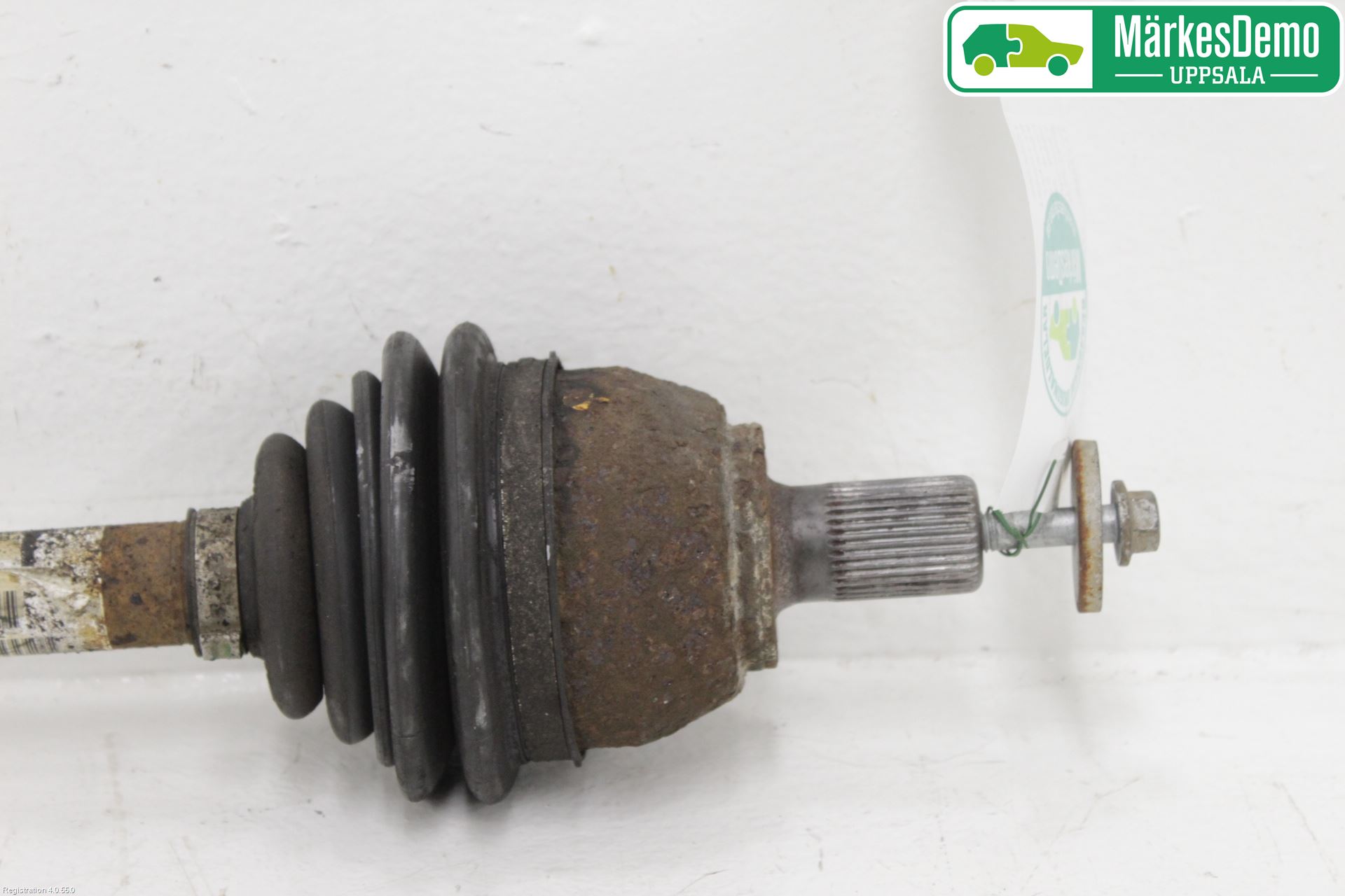 Ford FOCUS 08-11 Drivaxel Fram Vänster