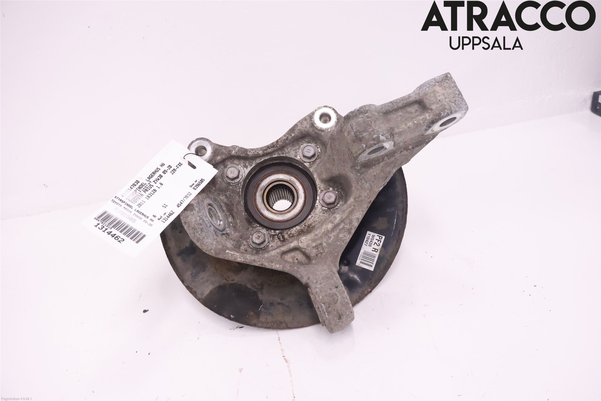 Toyota PRIUS ZVW30 09-20 Styrspindel Lagerhus Hö