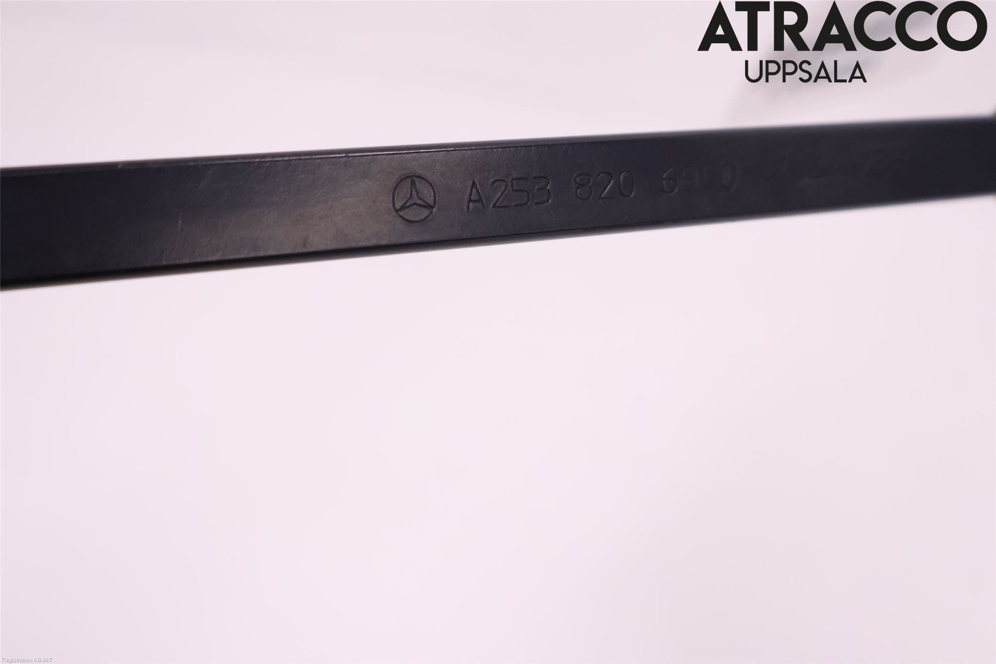 MB GLC-KLASS (X253/C253) 15-22 Torkararm Armar Vindruta