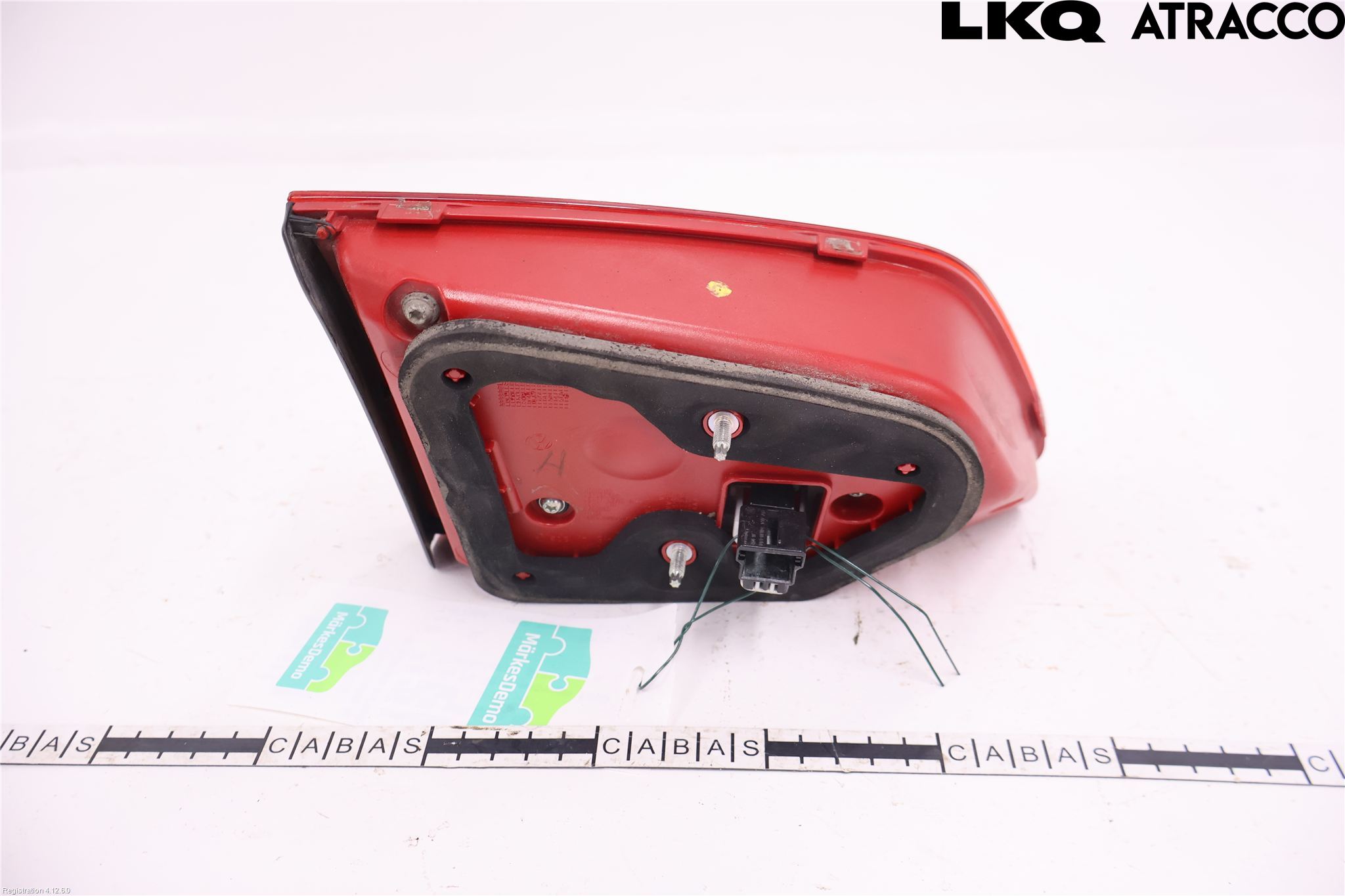 Volkswagen VW PASSAT 11-14 Bakljus Lucka Hö