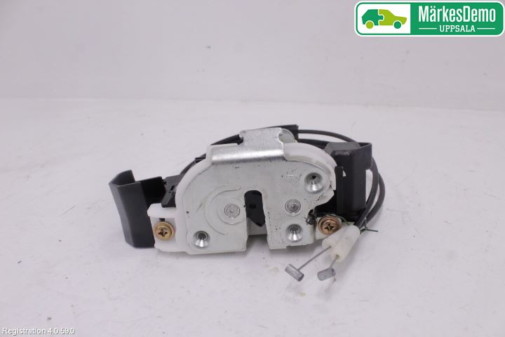 Mitsubishi COLT   04-08 Låskista-Dörrlås