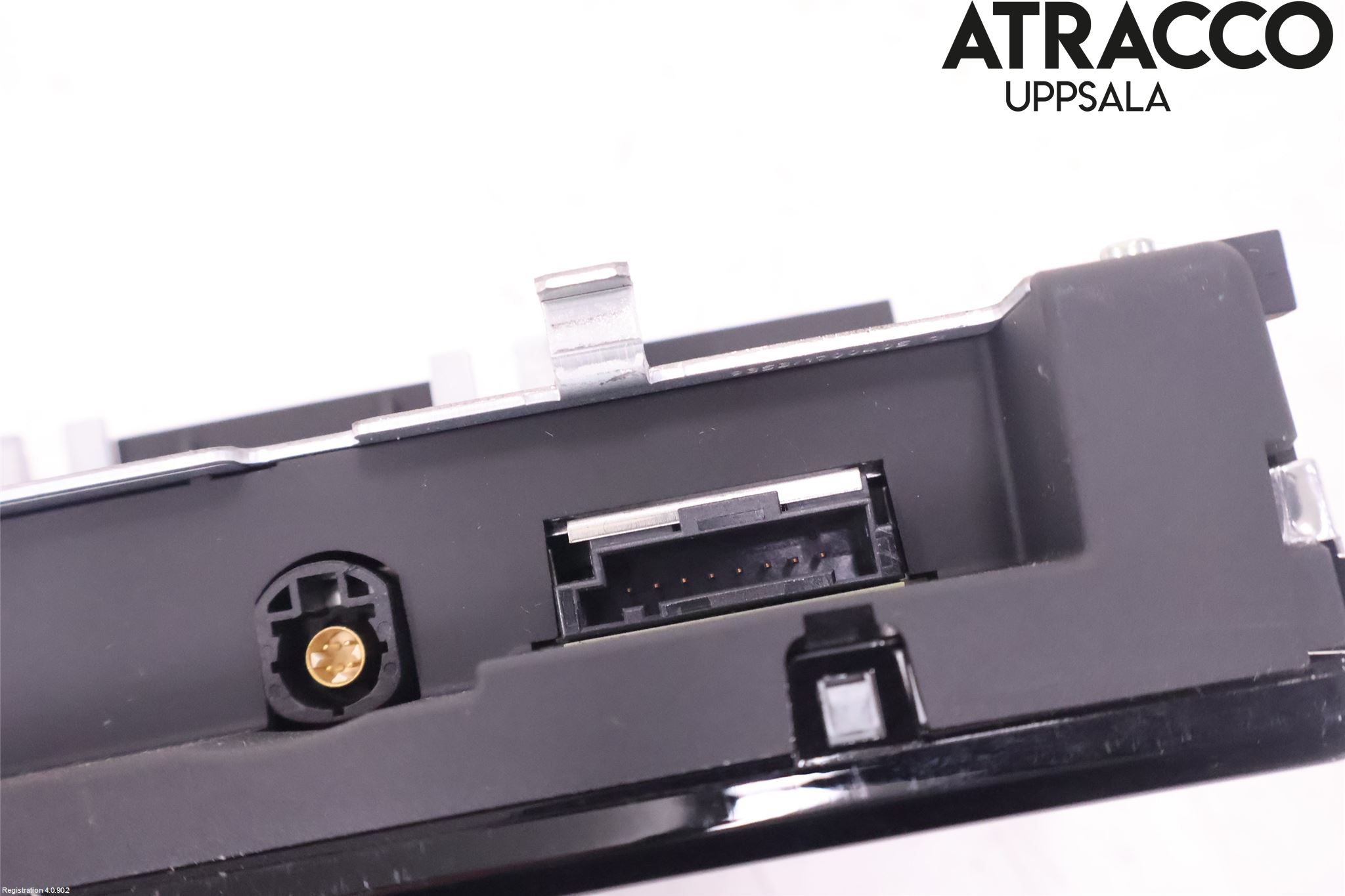 Audi A8/S8 4E  02-09 Bildskärm