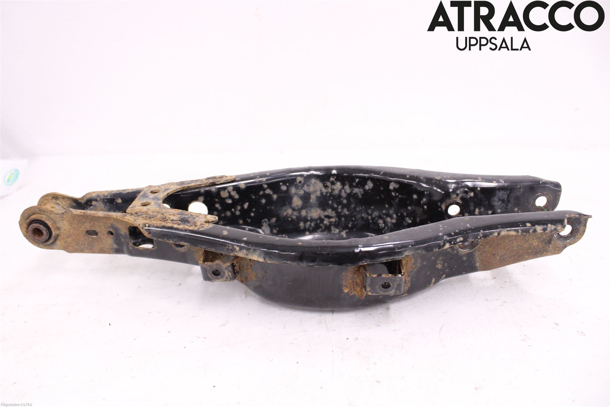Toyota AURIS 13-19 Bärarm Bak Vänster