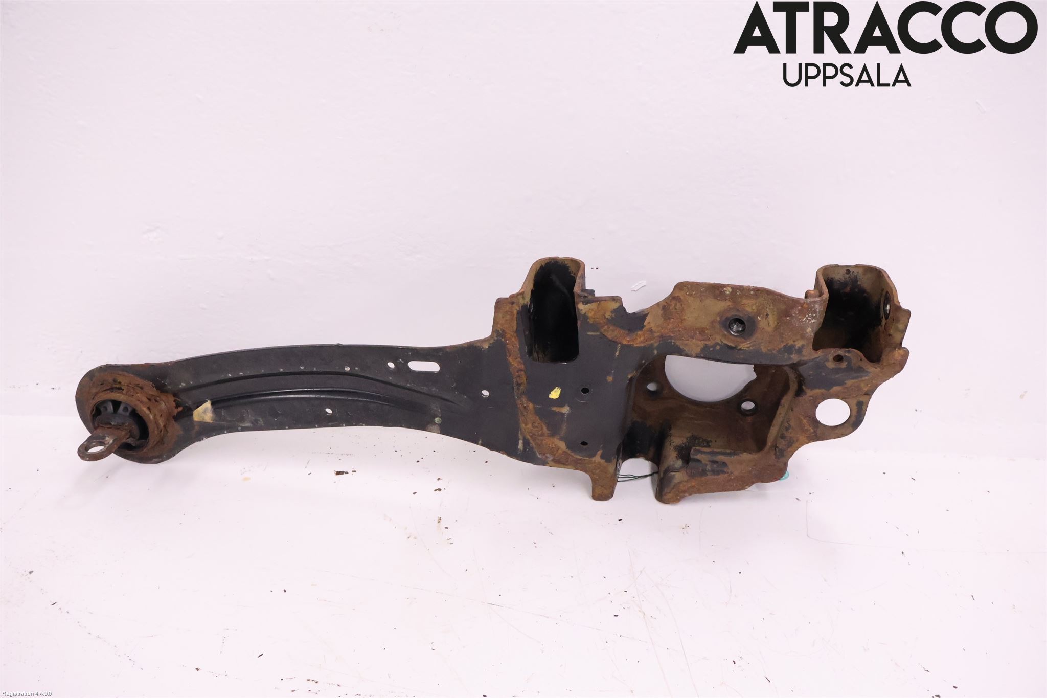 Volvo V40 12-19 Hjullagerhus-Spindel Vä B