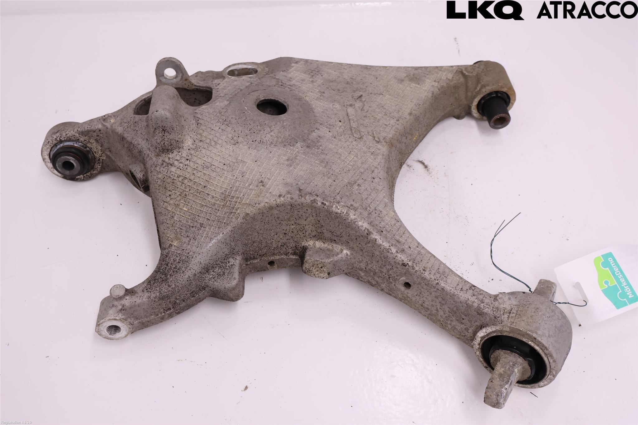 Volvo V90 17->> Bärarm Bak Vänster