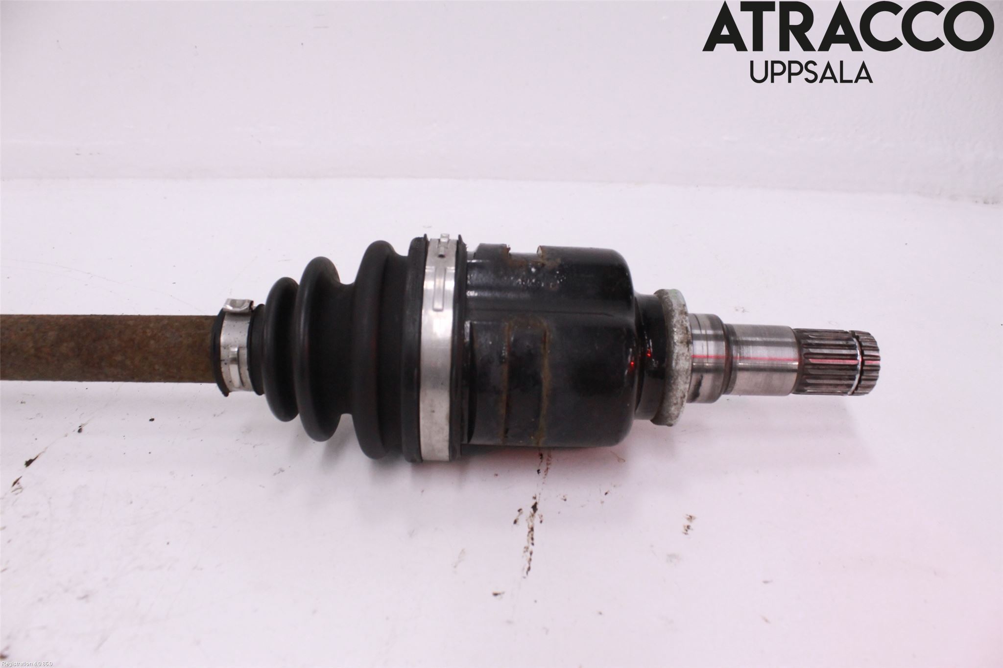 Toyota AVENSIS 09-15 Drivaxel Fram Vänster