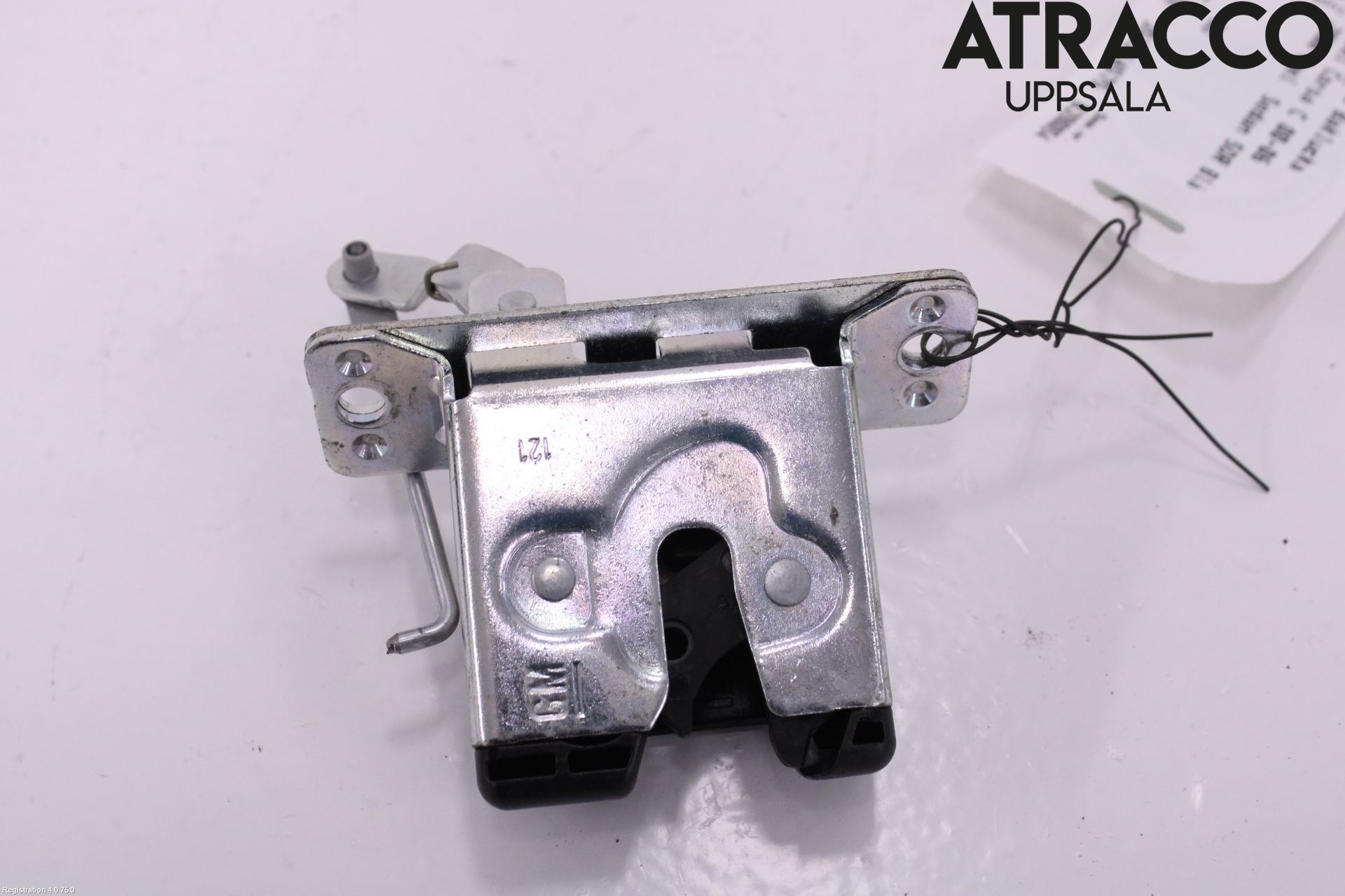 Opel CORSA C    00-06 Låskista Baklucka