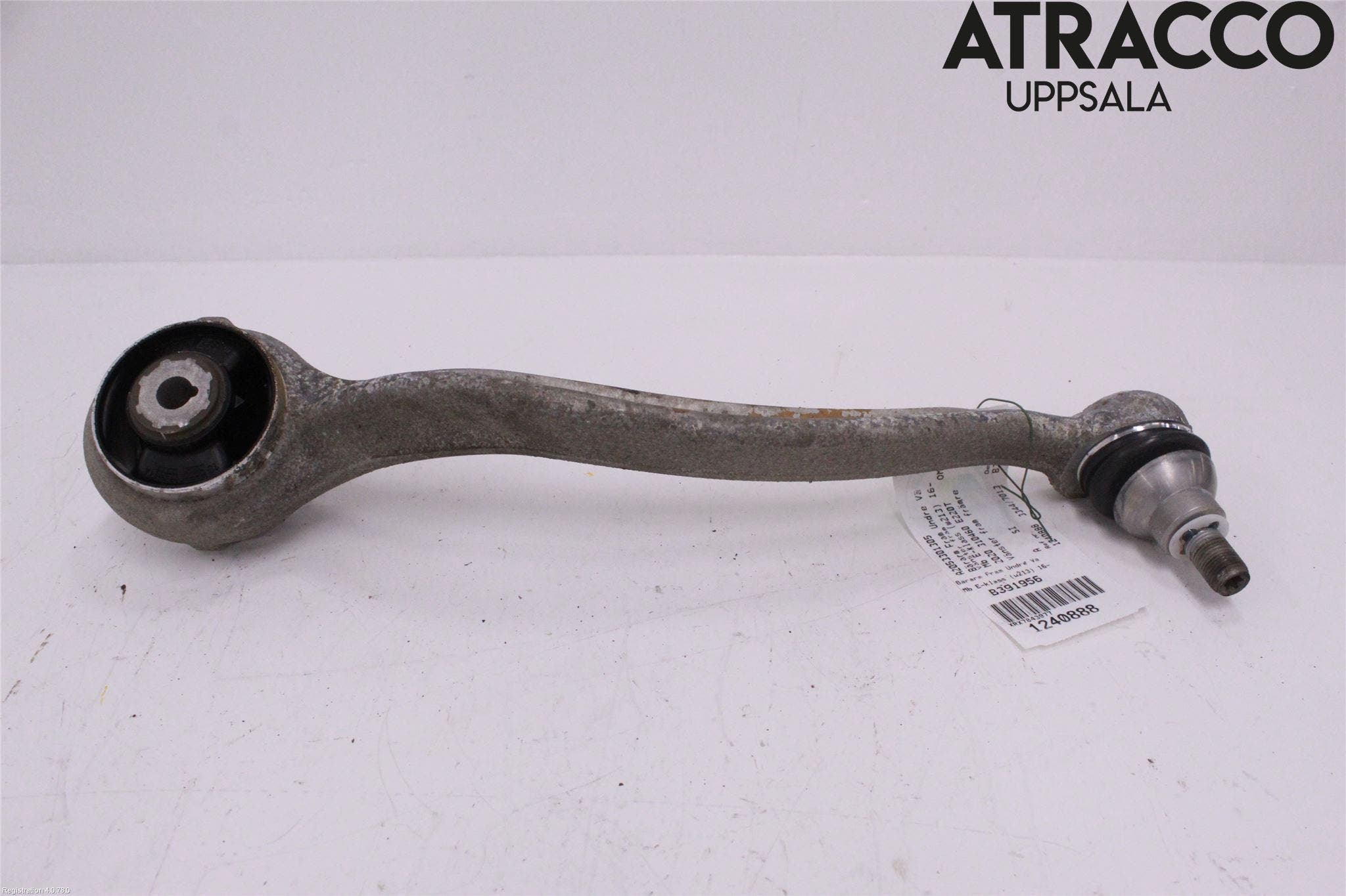 Mercedes-Benz MB E-KLASS (W213) 16-23 Bärarm Fram Undre Vä