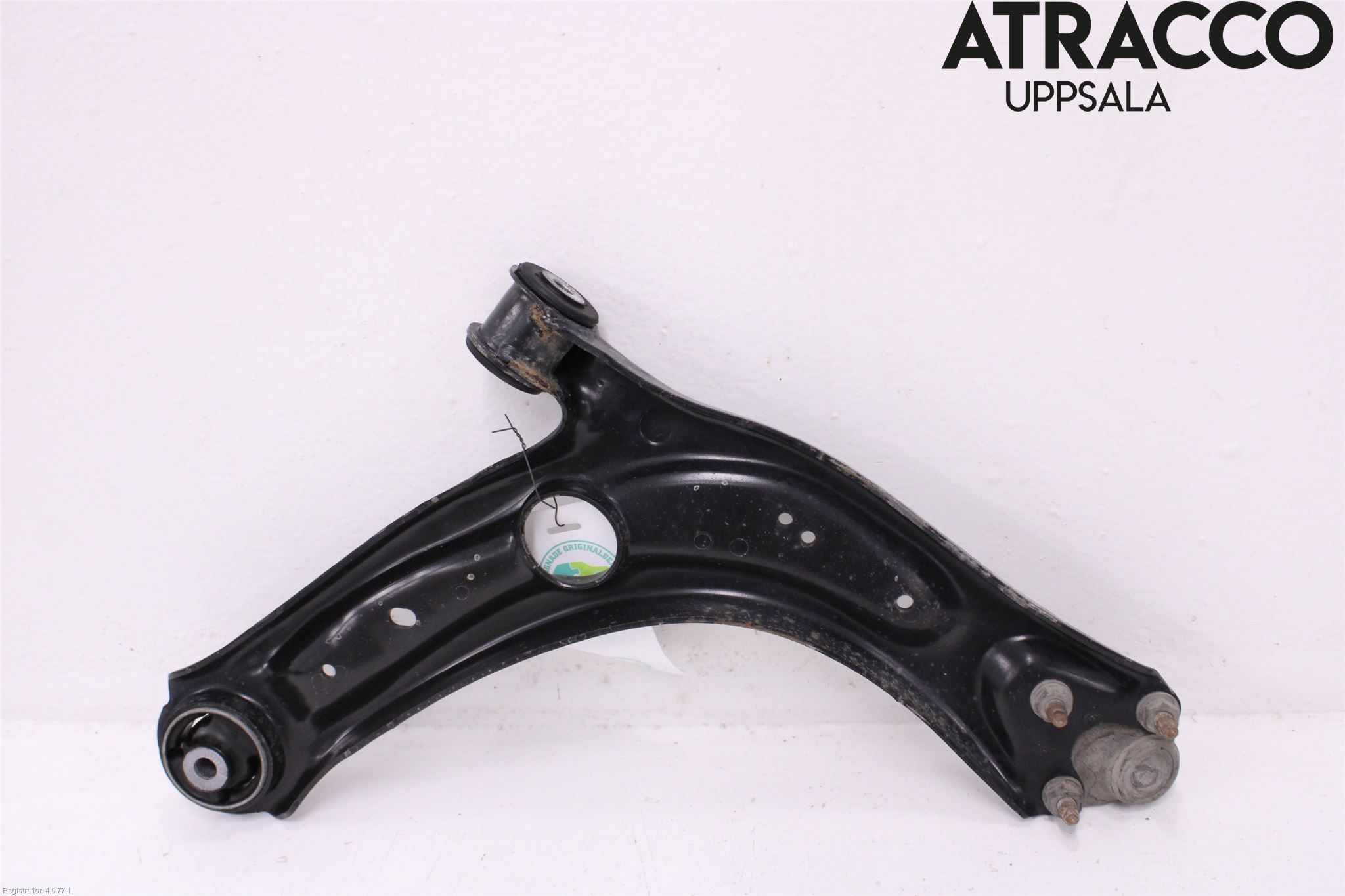 Volkswagen VW PASSAT 15-19 Bärarm Fram Undre Vä