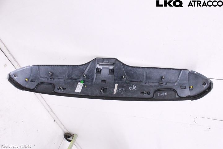 MG 4 23- Spoiler Baklucka