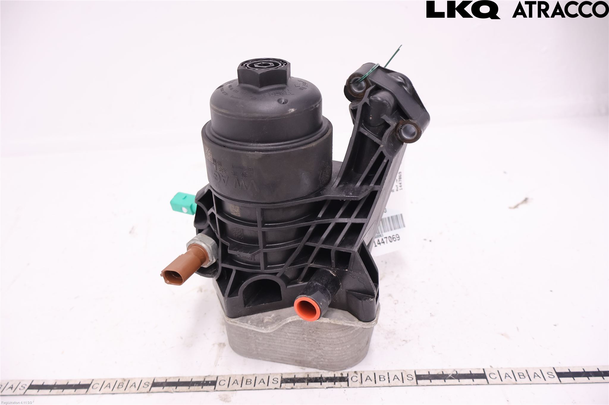 Volkswagen VW CADDY 16-20 Oljefilterhållare