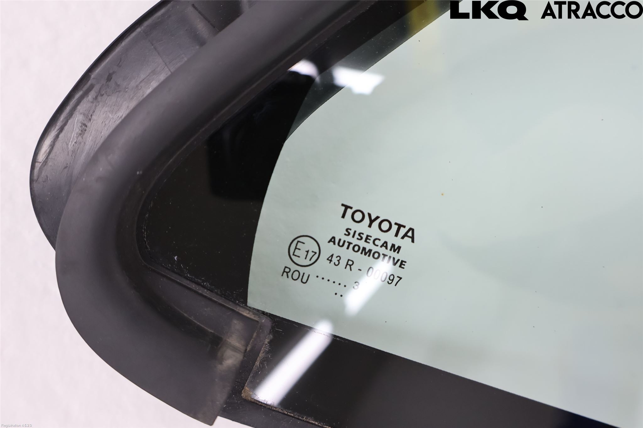 Toyota YARIS CROSS XP21 21- Dörruta Bak Lilla Hö