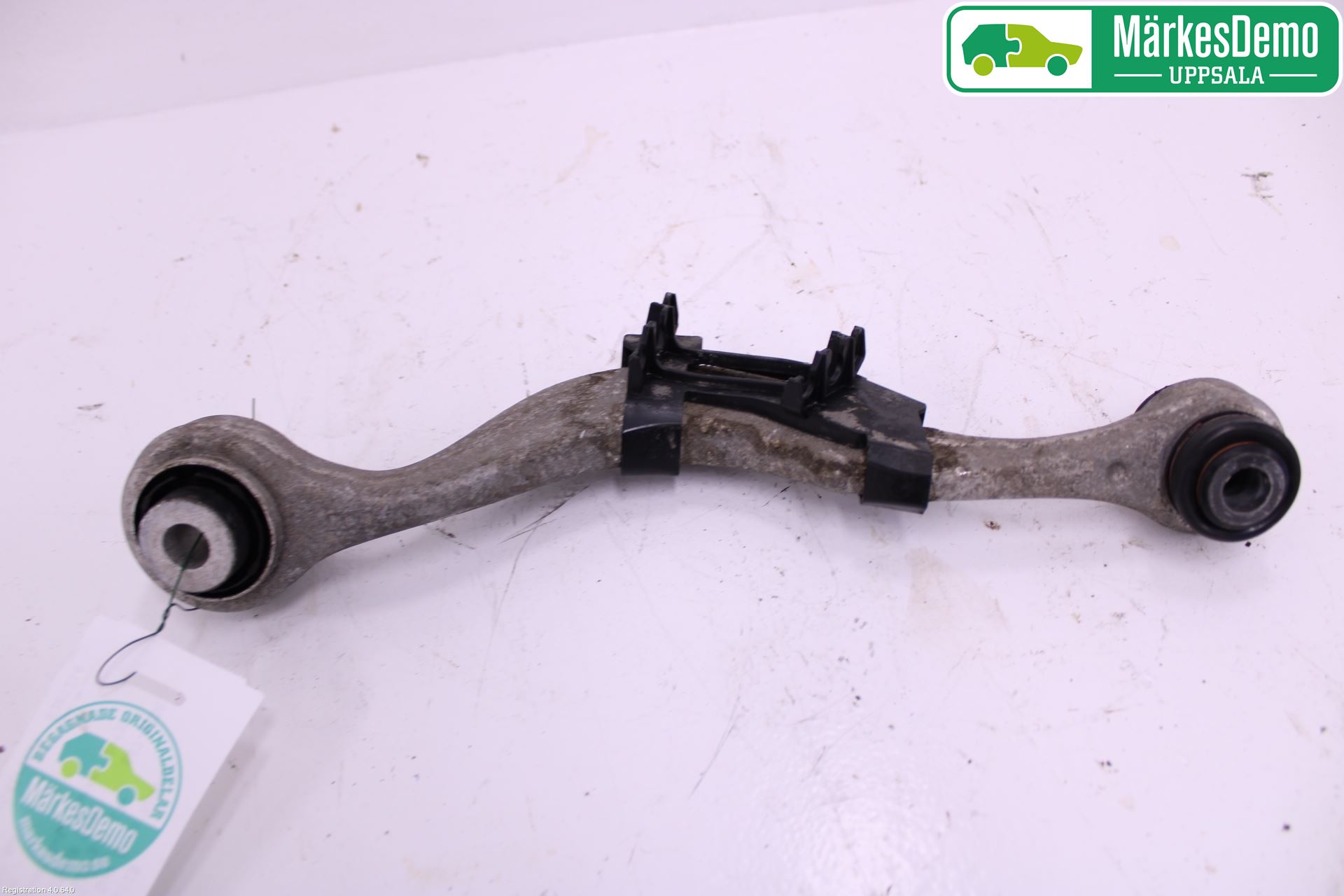 BMW 5 G30/G31/F90 17-23 Bärarm Bak Övre Vänster