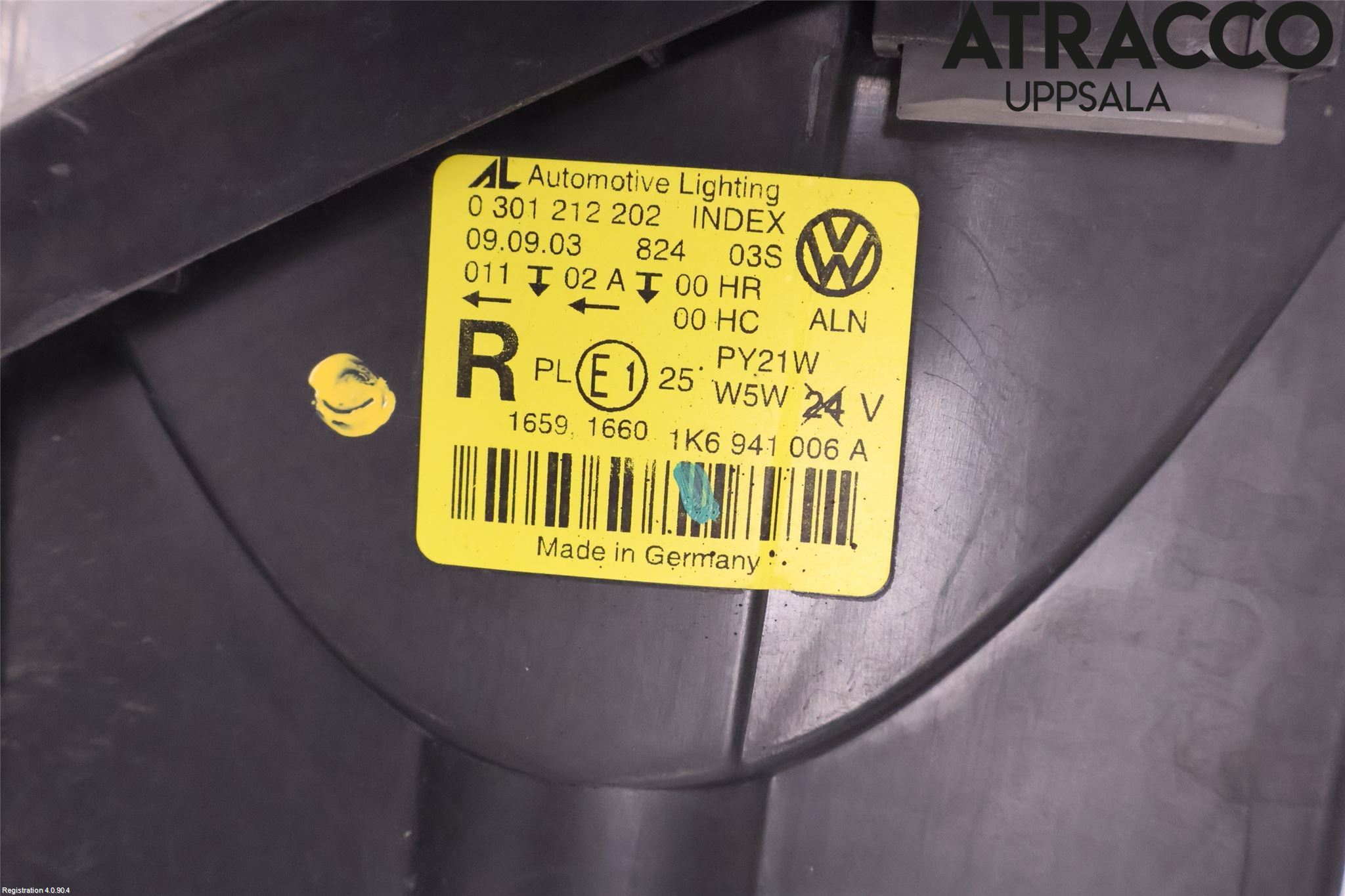 Volkswagen VW GOLF V 04-09 Strålkastare Höger
