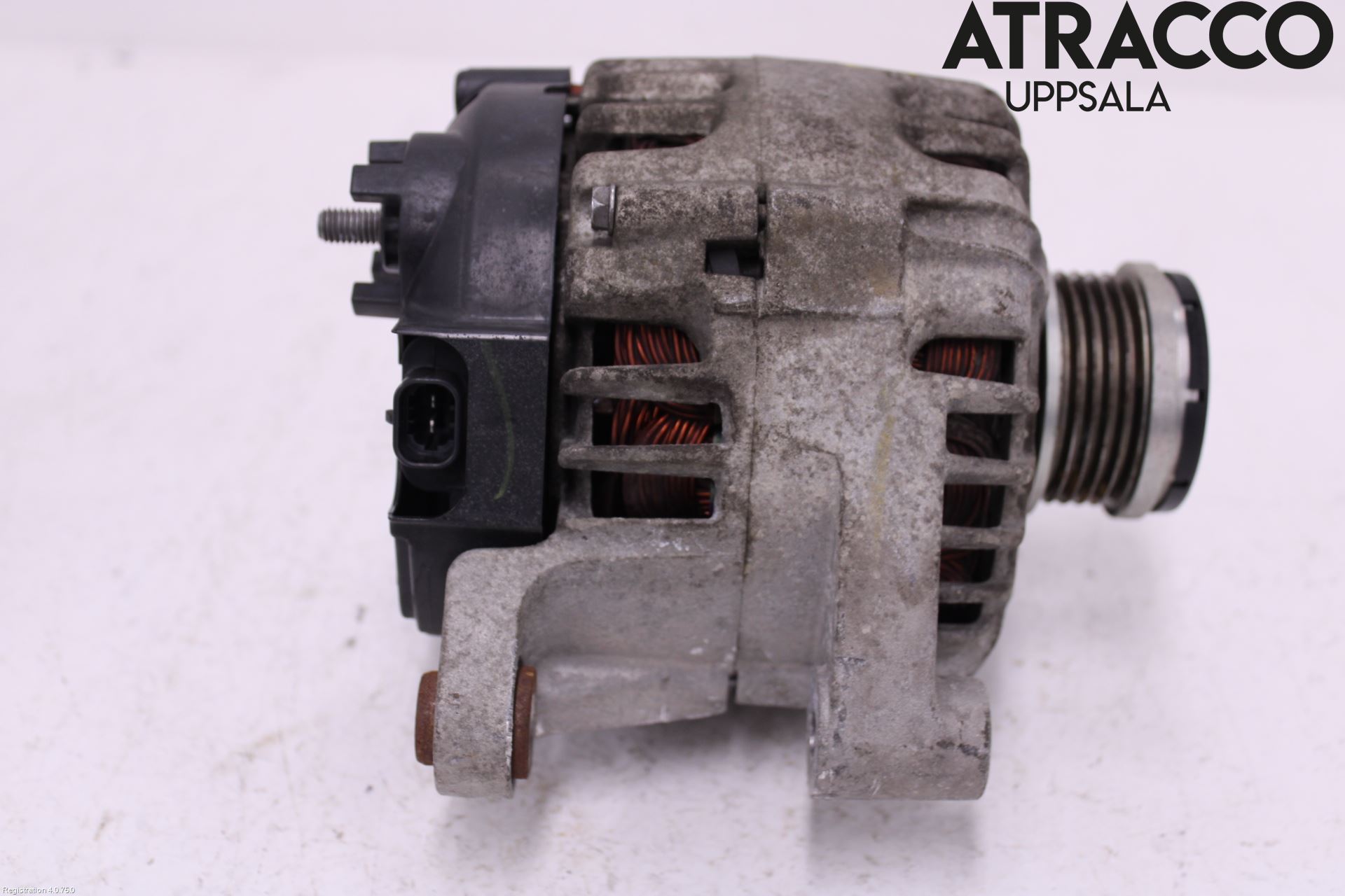 Opel CORSA D 07-14 Generator