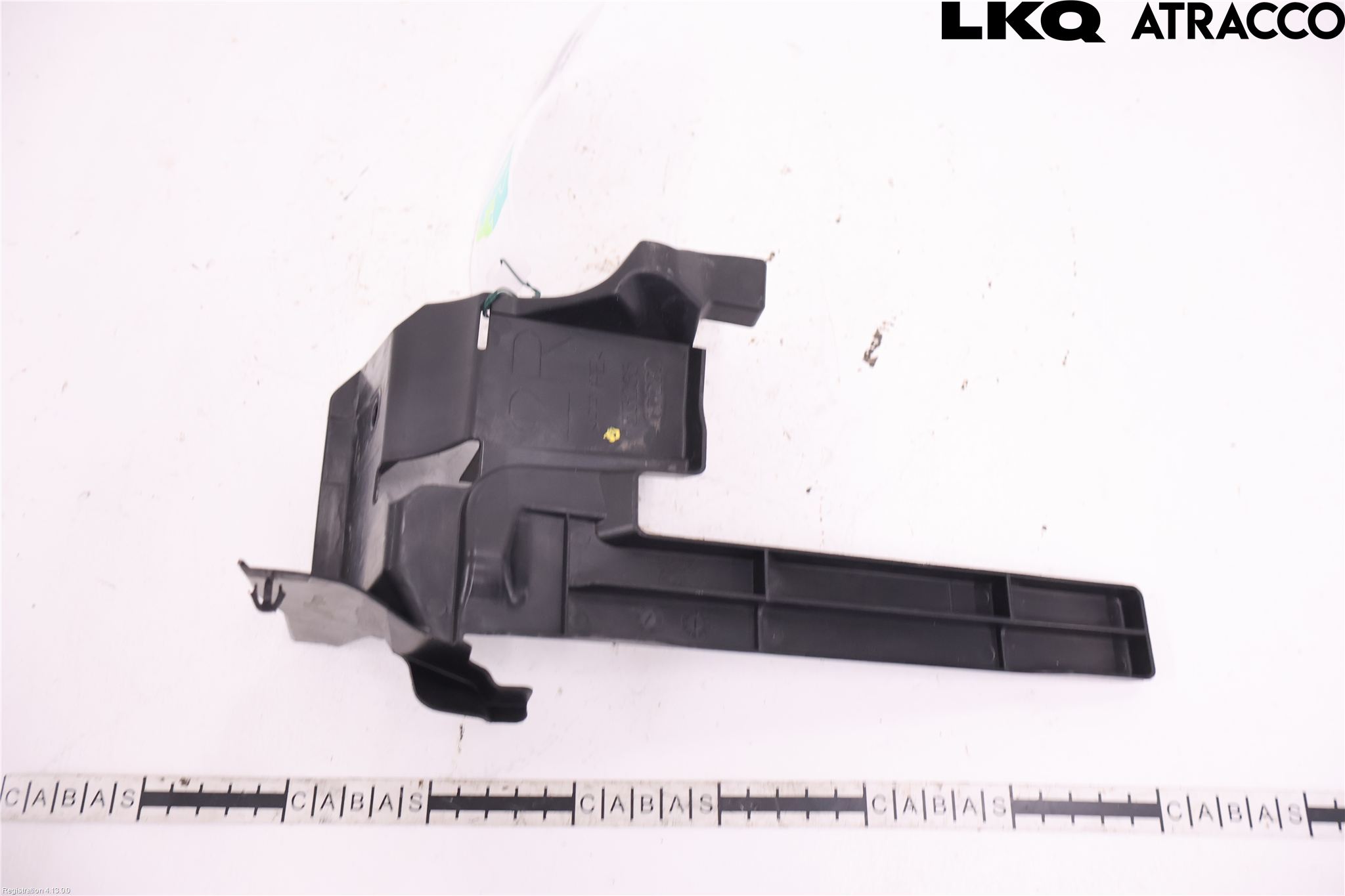 Toyota YARIS XP130 15-20 Deflektor Plåt-Plast Kylning