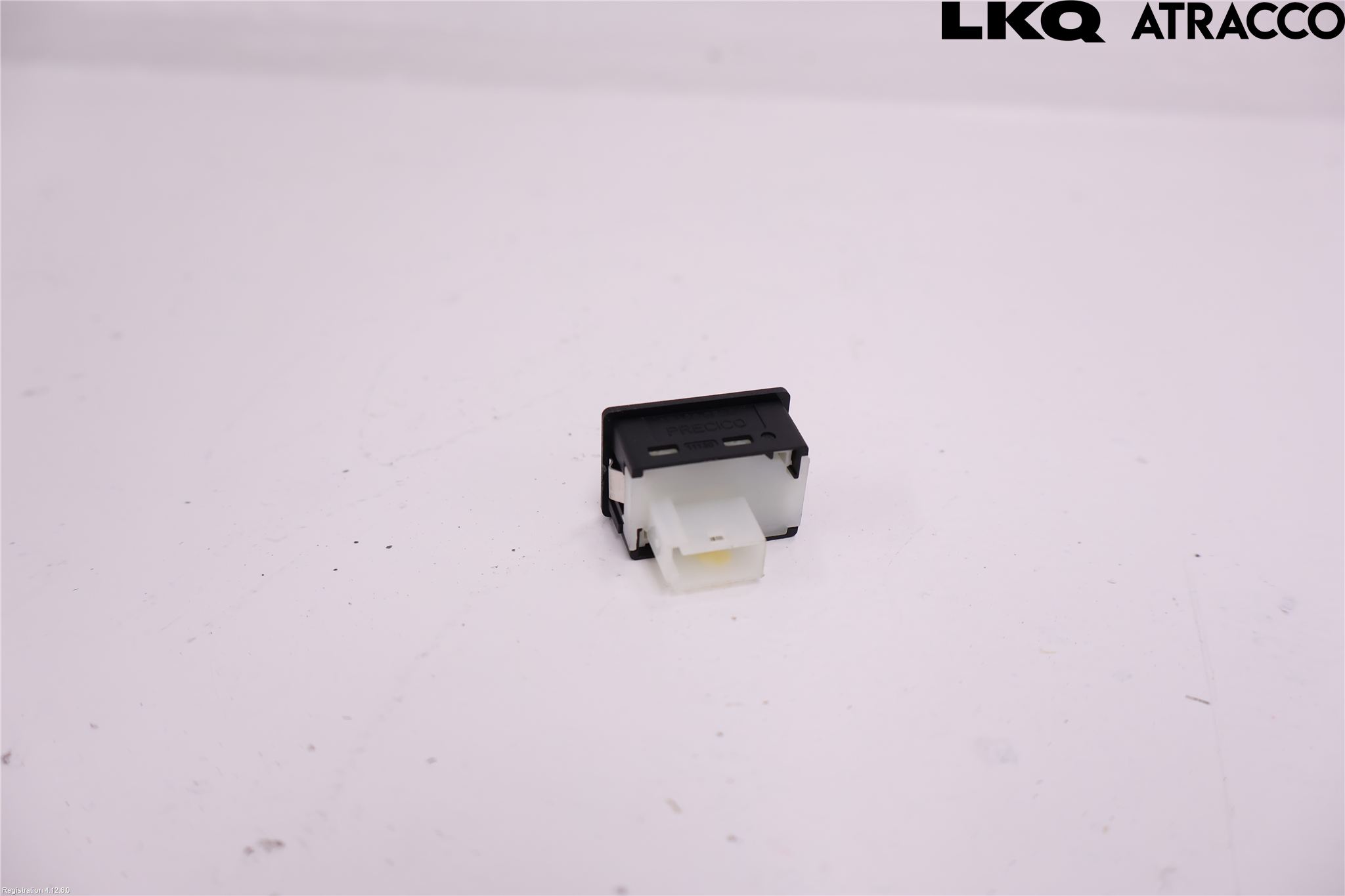 BMW 5 G30/G31/F90 17-23 Strömställare Baklucka