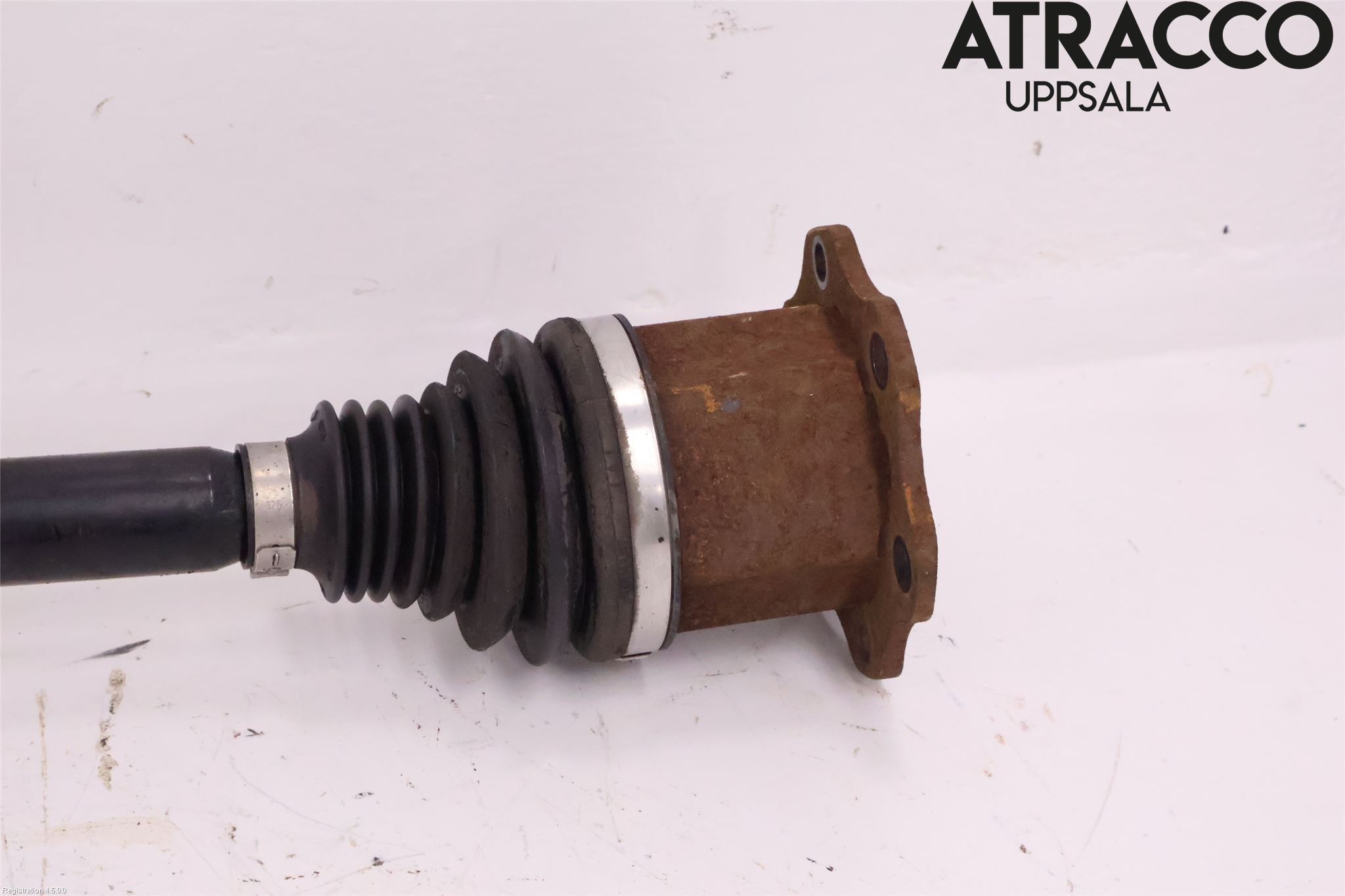 Audi A4/S4 08-11 Drivaxel Fram Vänster