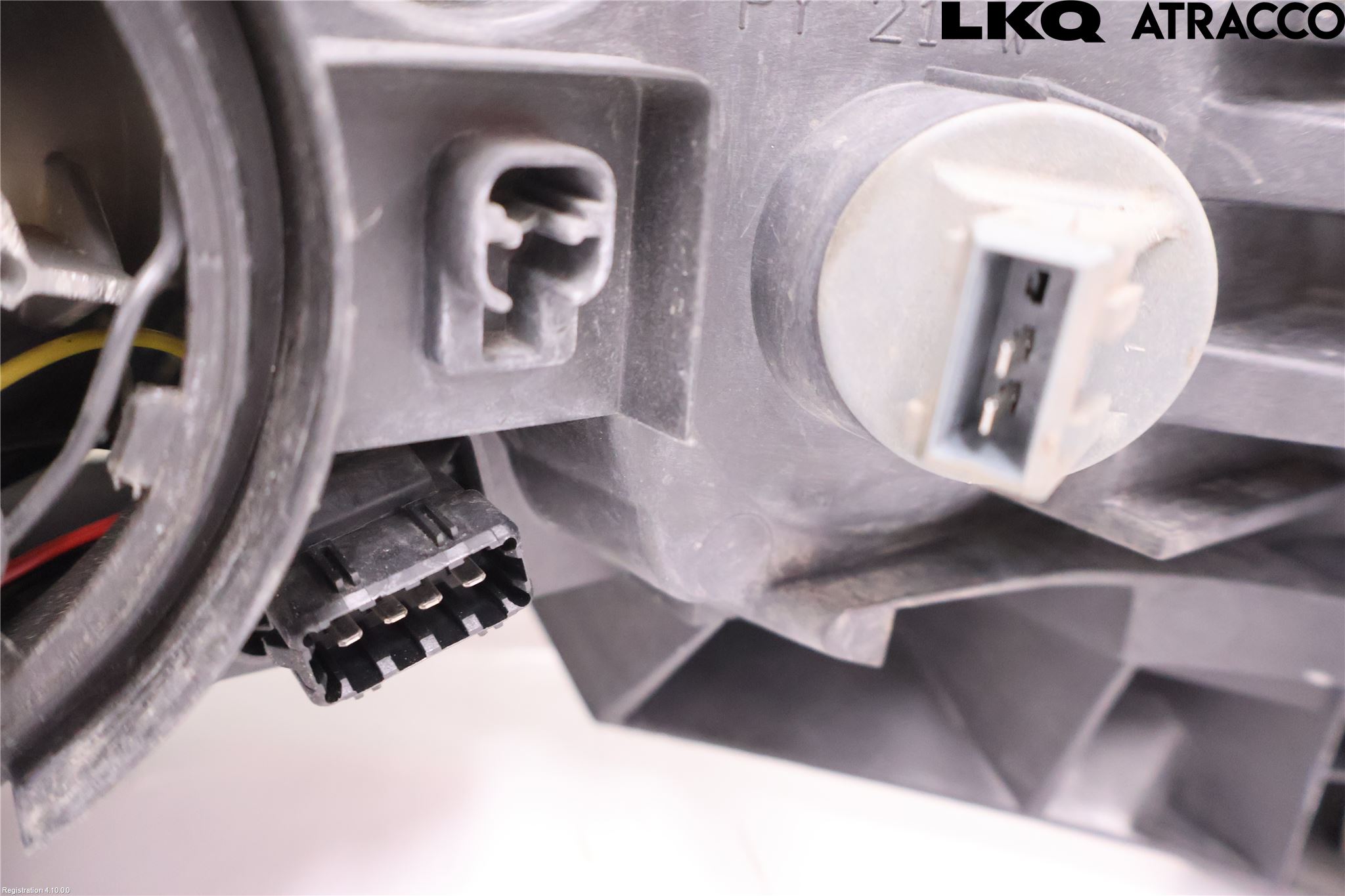 Volvo V70 00-04 Strålkastare Höger