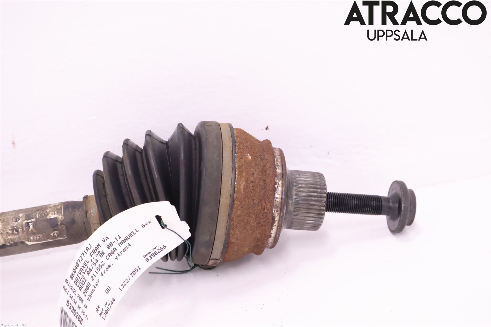 Audi A4/S4 08-11 Drivaxel Fram Vänster