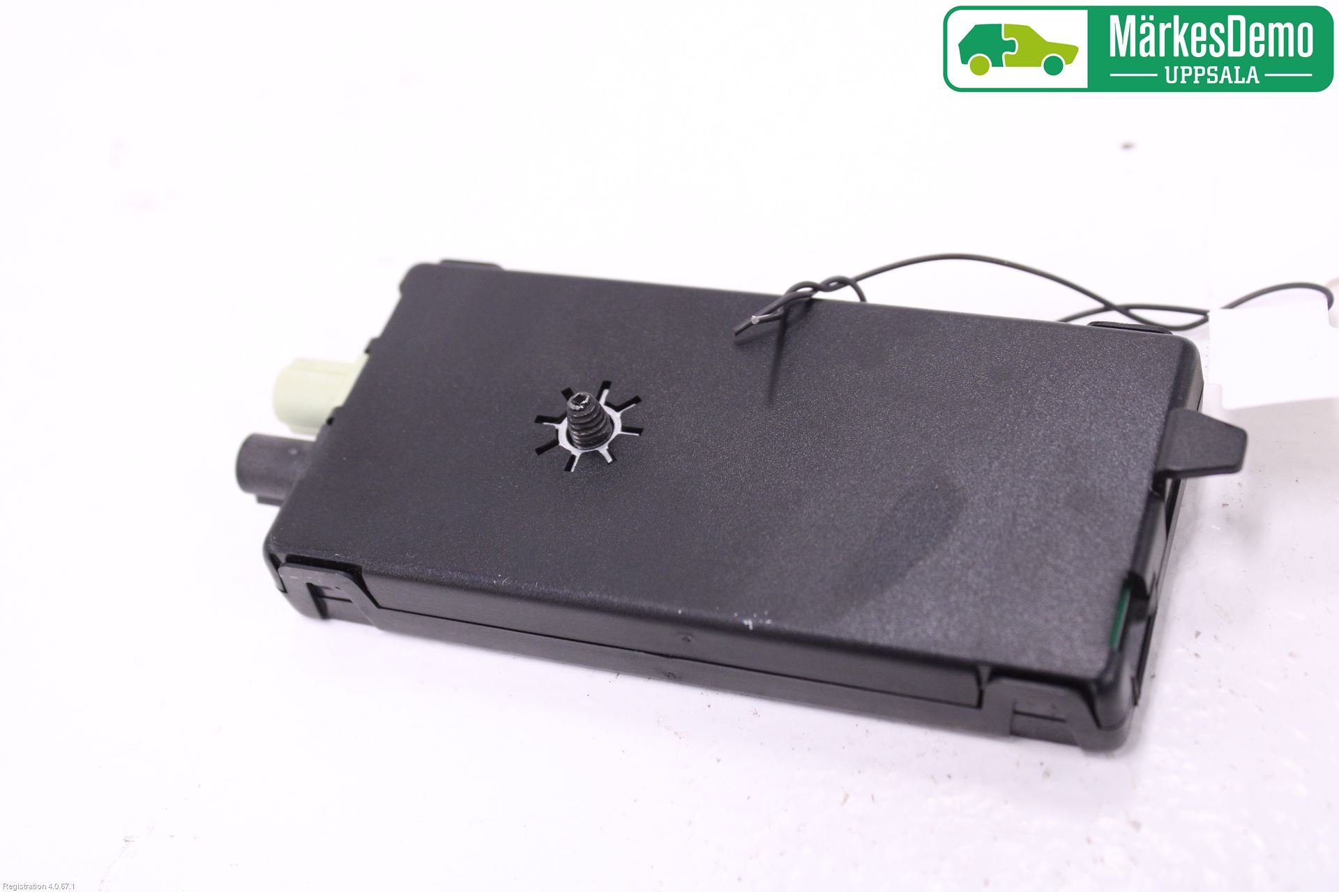 BMW 5 G30/G31/F90 17-23 Antennförstärkare