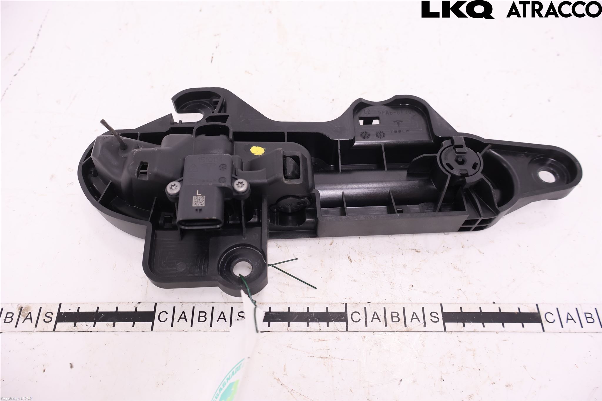 Tesla MODEL 3 17- Dörrhandtag Yttre Vä