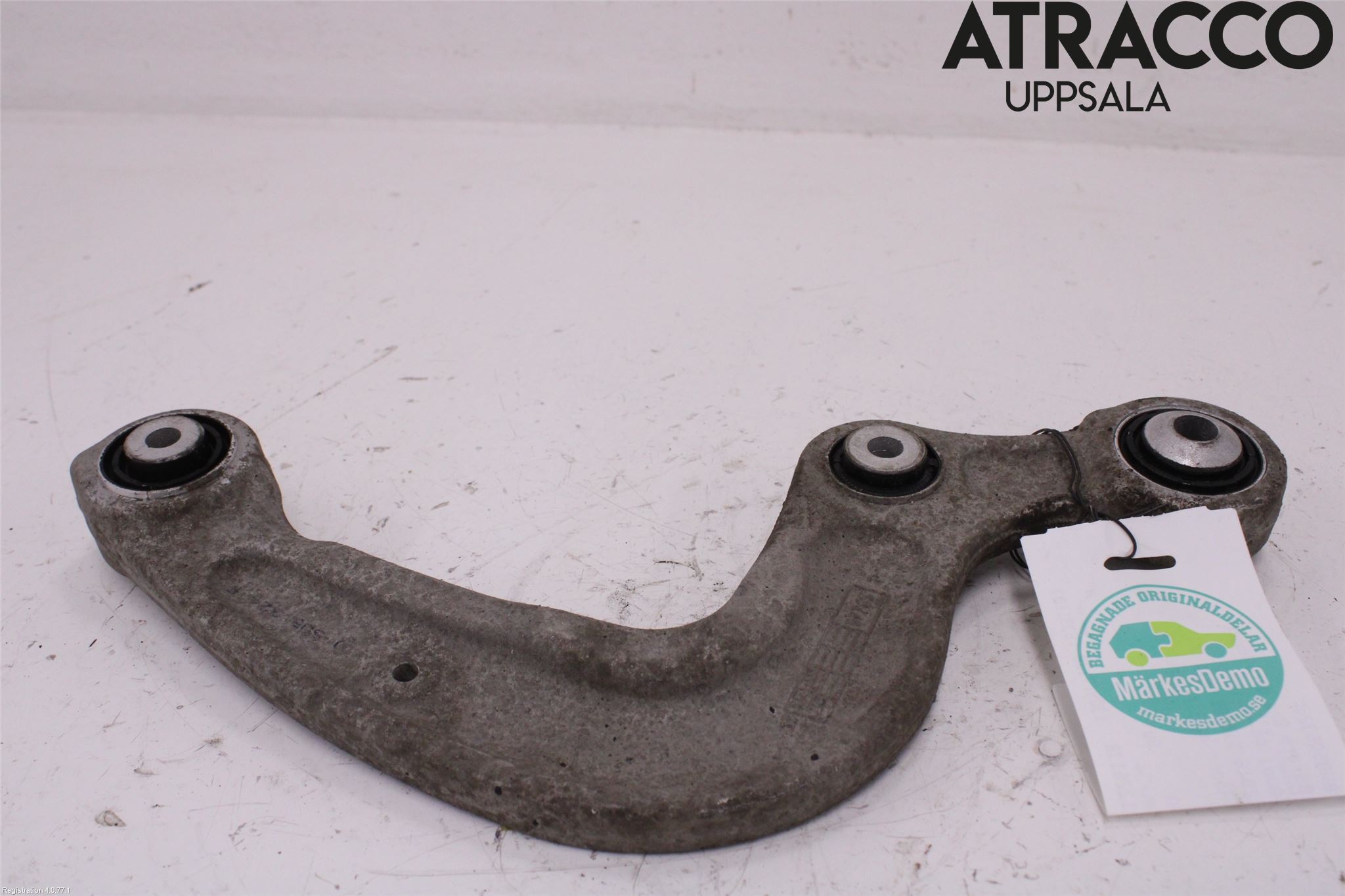 Audi A4/S4 B9 16-19 Bärarm Bak Övre Höger