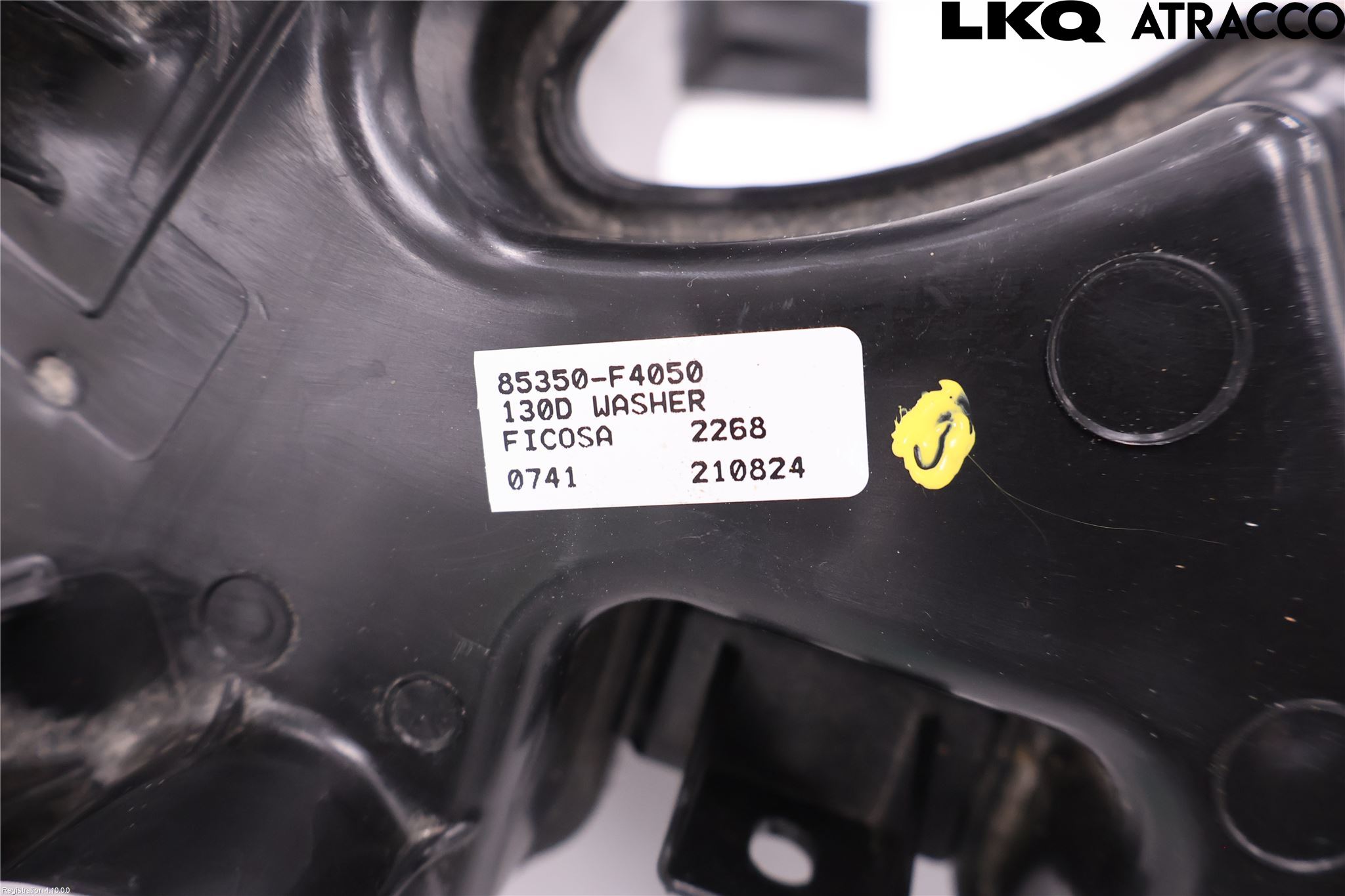 Toyota C-HR 24- Spolartank Vindruta-Strål