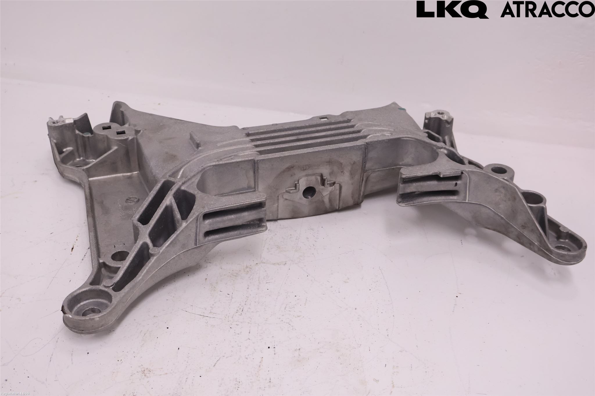 BMW 2 G42 22- Växellådsfäste