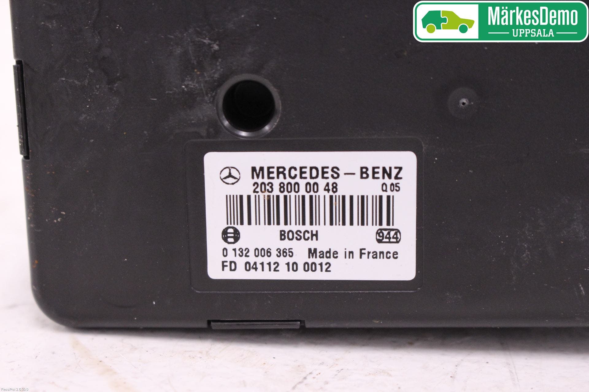 Mercedes-Benz MB E-KLASS (W211) 02-09 Centrallås Vakuumpump