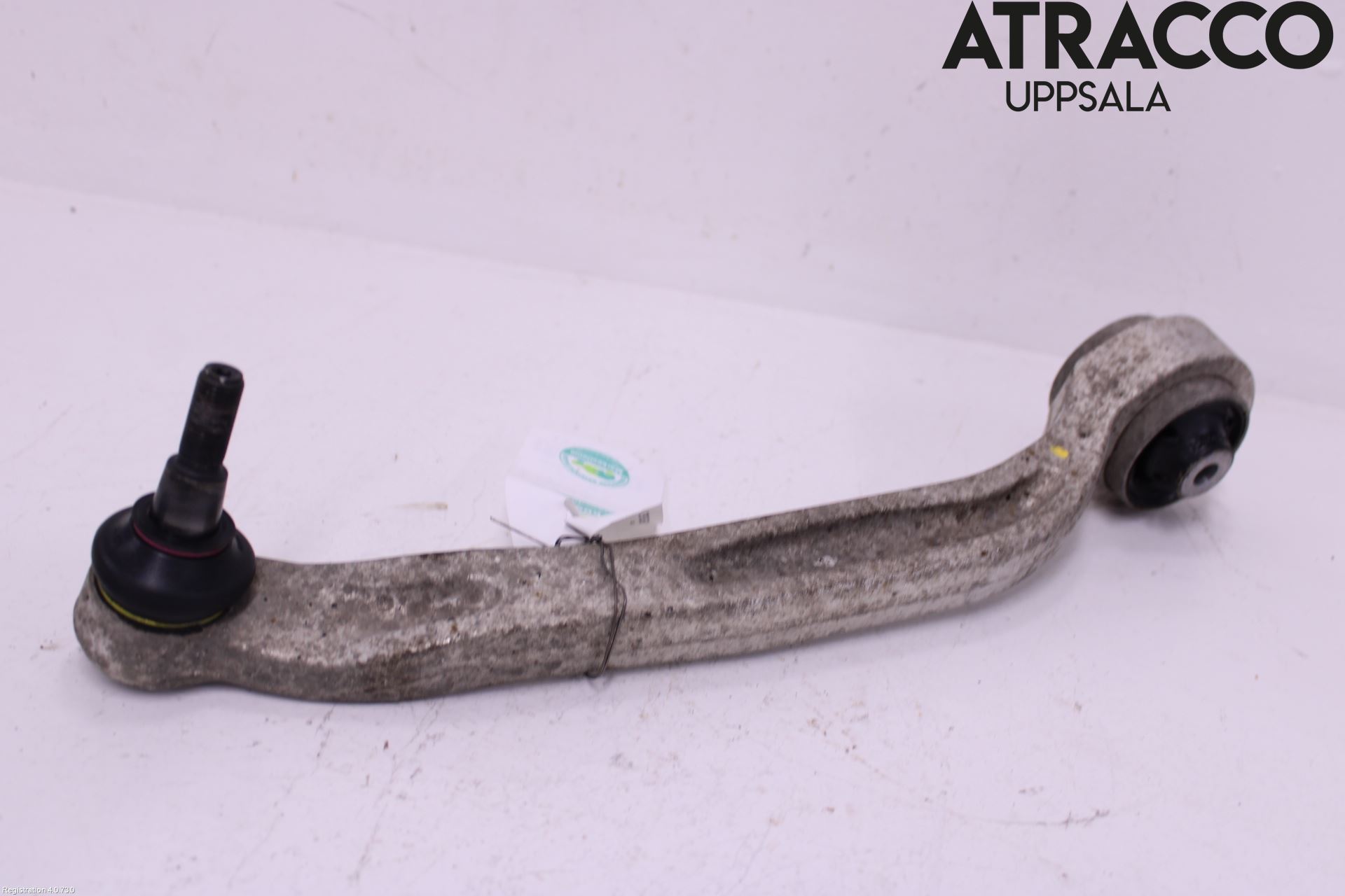 Audi A6/S6     05-11 Bärarm Fram Undre Hö