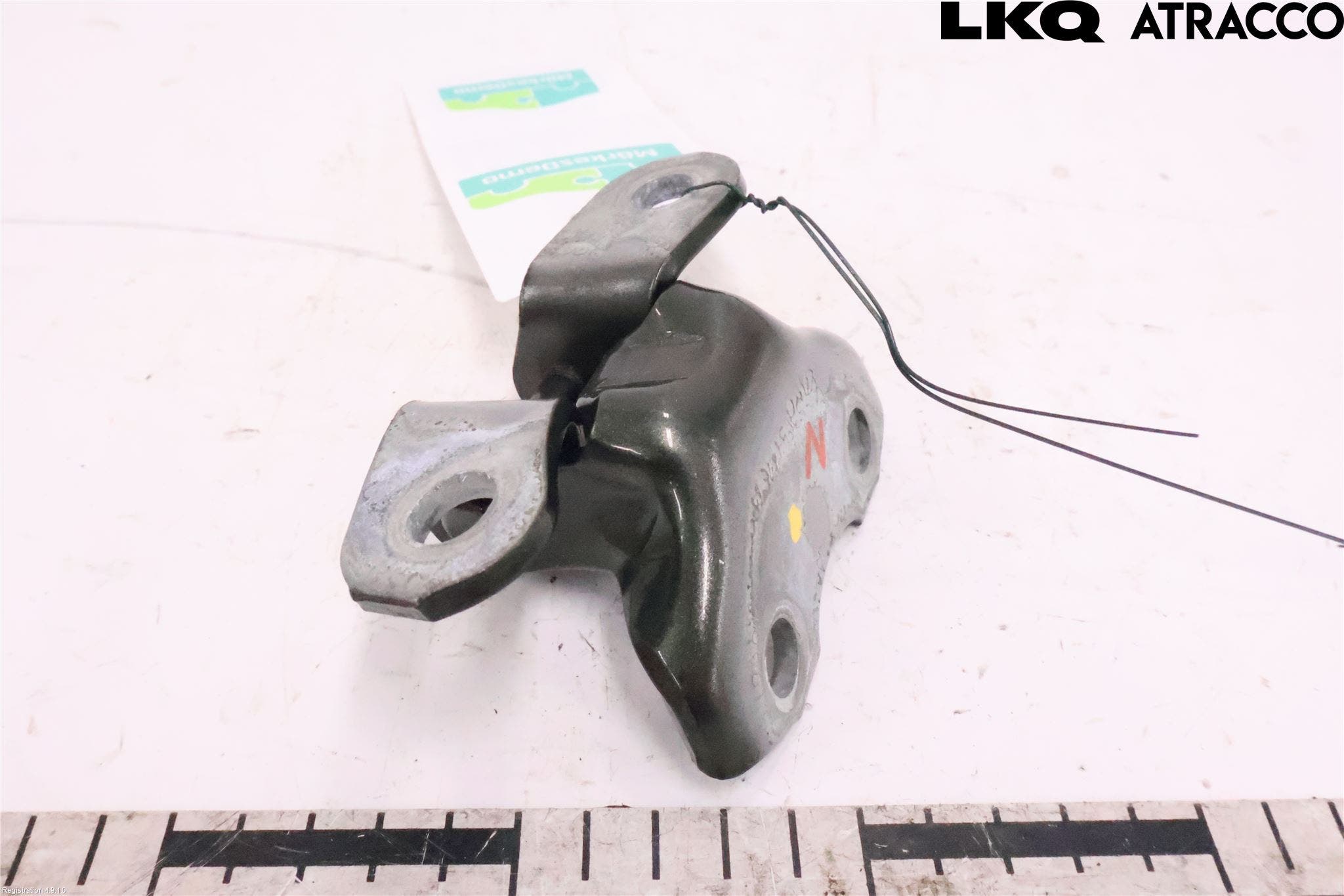 Lexus NX 340h/450h+ 21- Dörrgångjärn