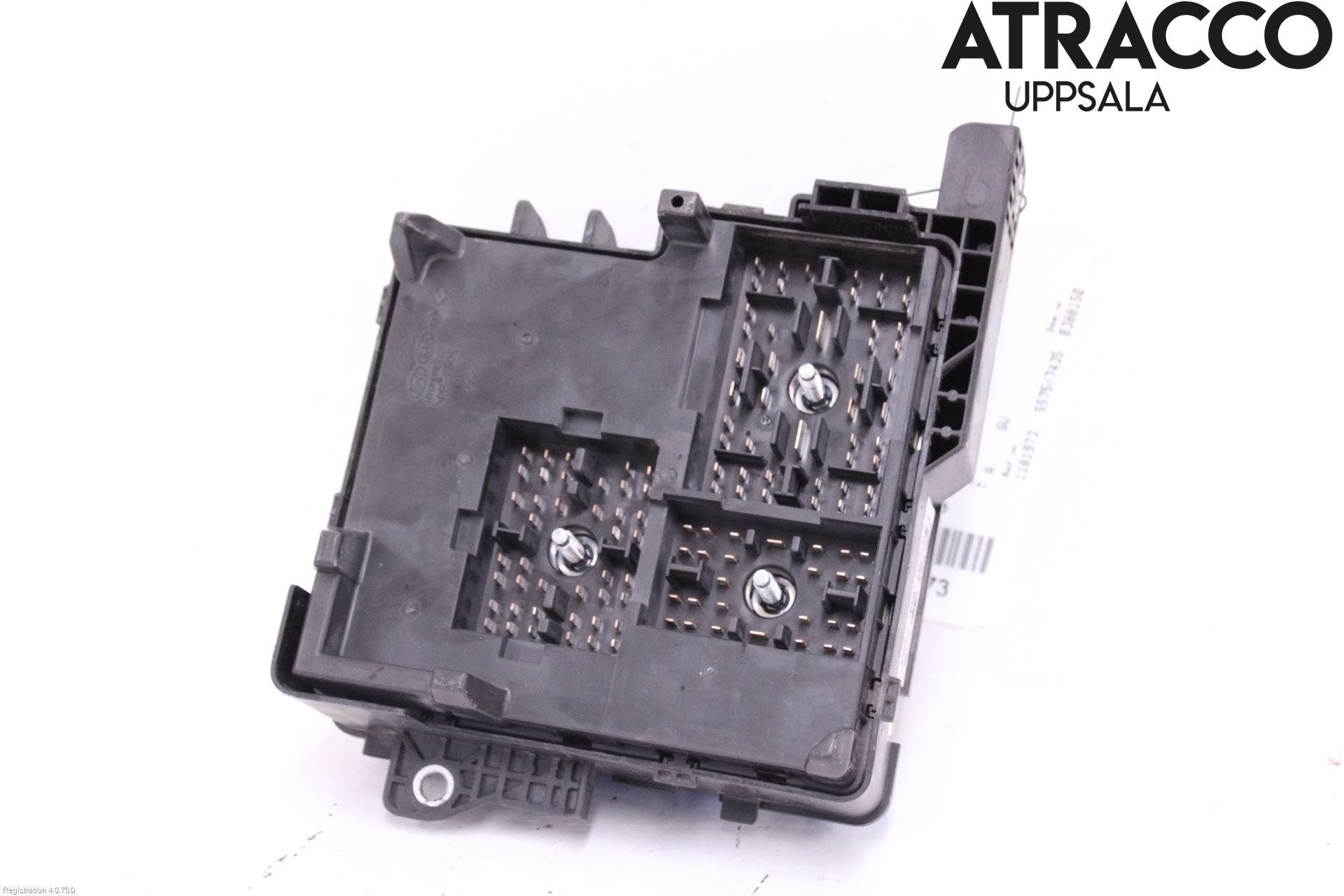 Kia CEED 06-12 Säkringsdosa-Elcentral