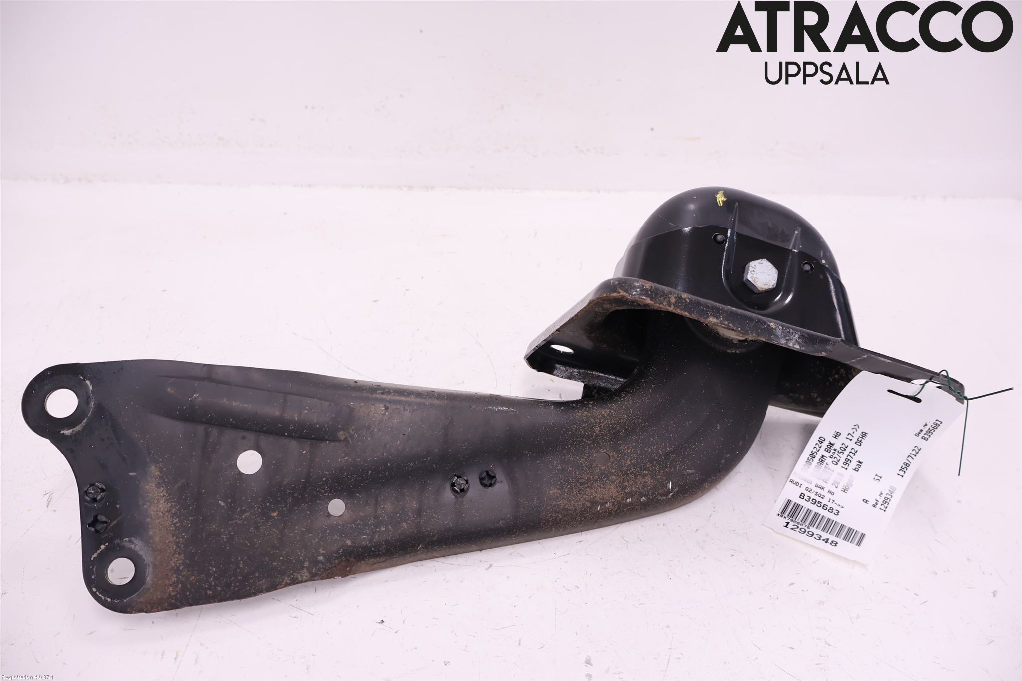 Audi Q2/SQ2 17- Bärarm Bak Höger