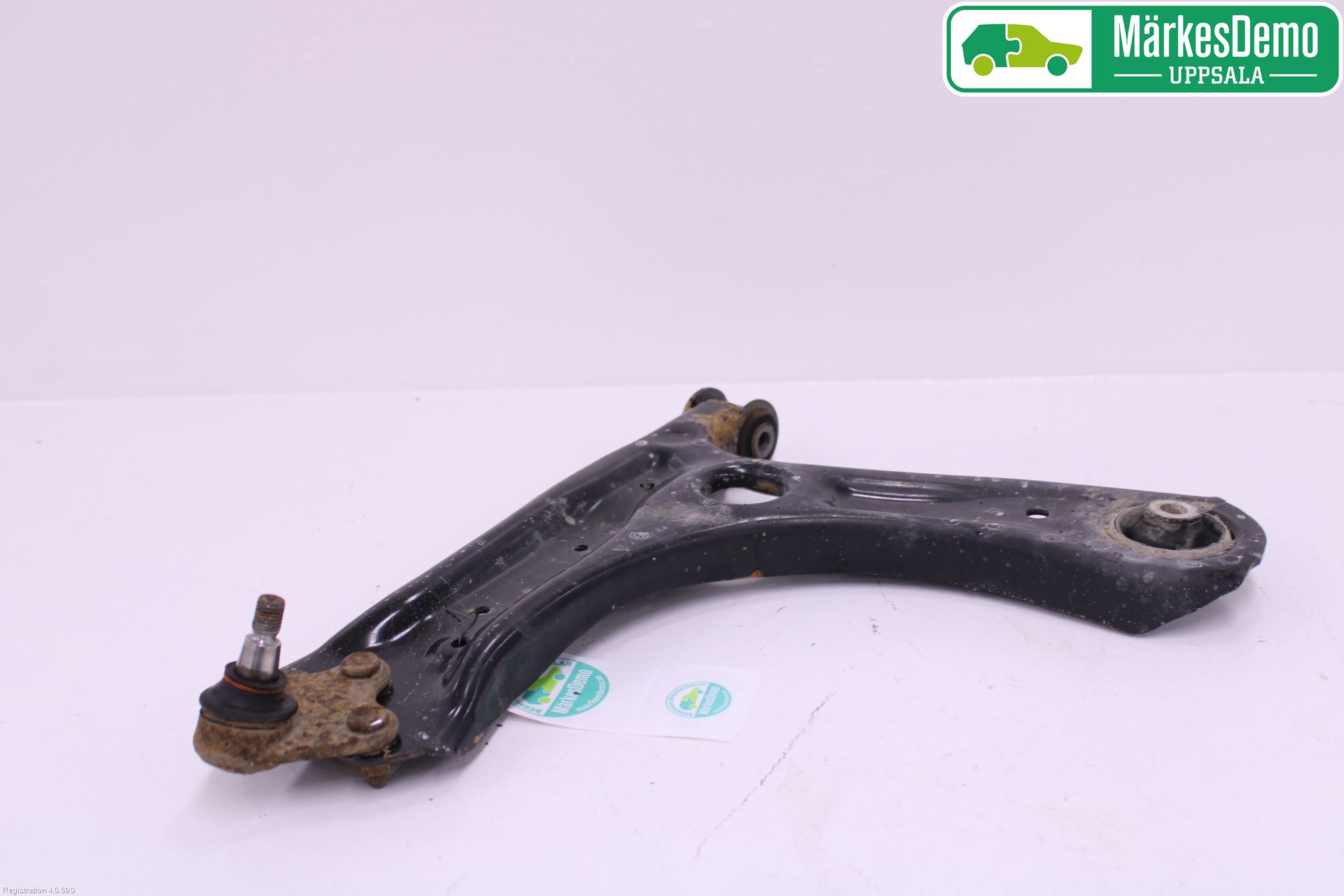 Volkswagen VW POLO 10-17 Bärarm Fram Undre Vä