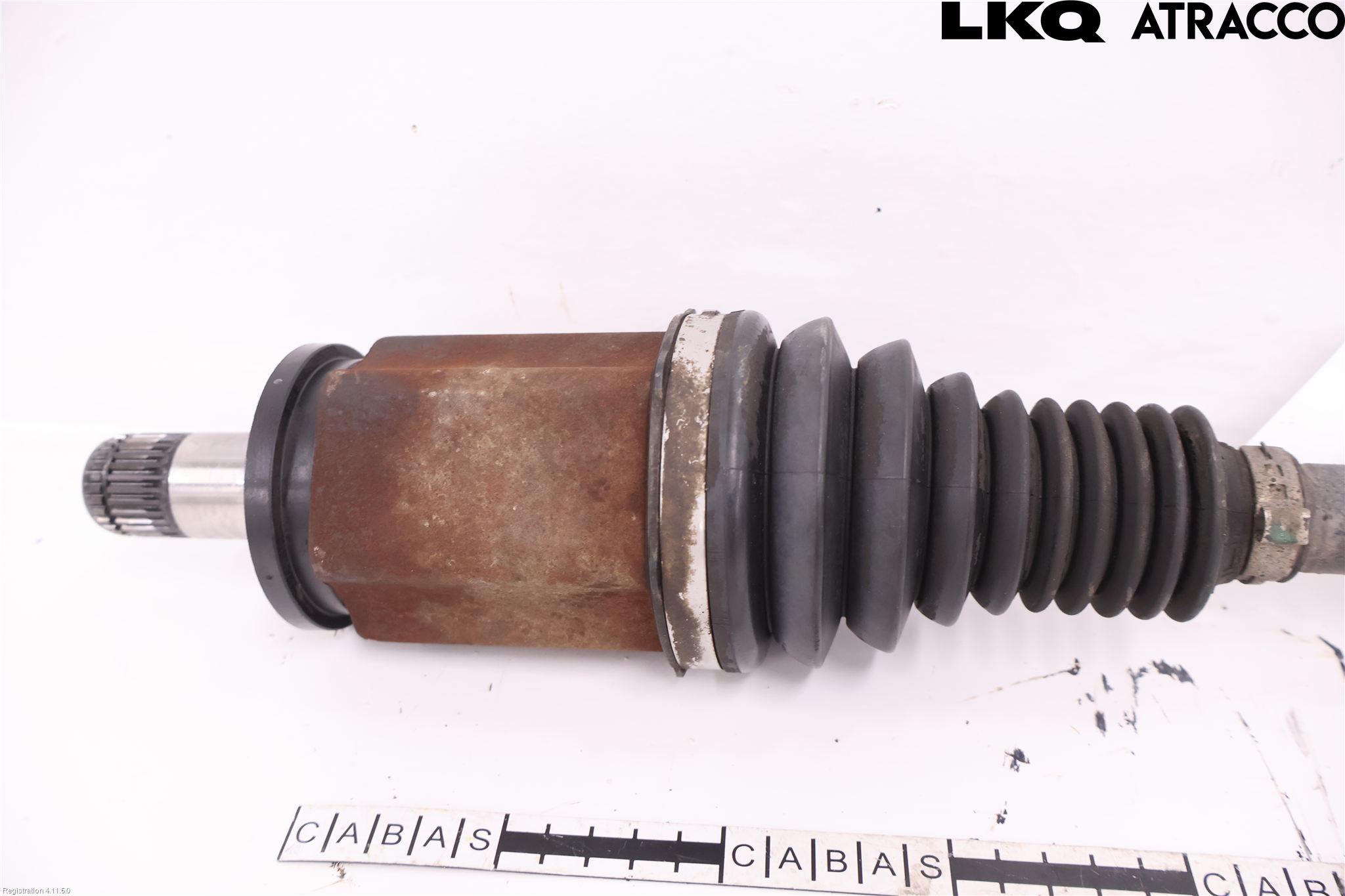 BMW 5 E60/61 Sed/Tou 02-10 Drivaxel Fram Vänster