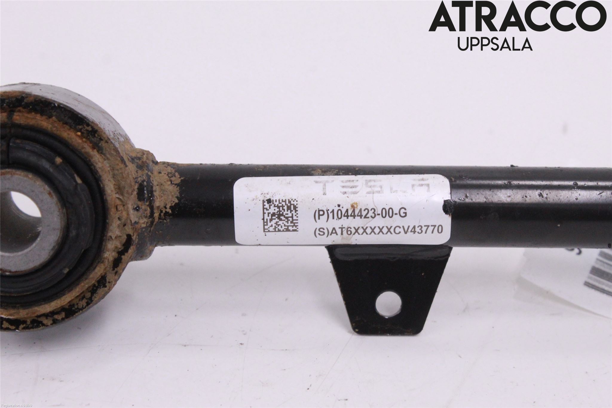 Tesla MODEL 3 17- Bärarm Bak Höger