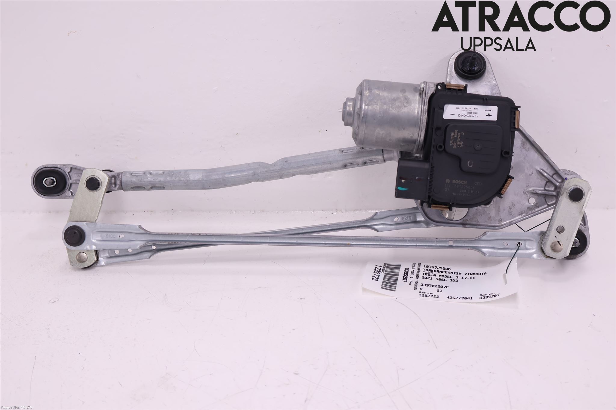 Tesla MODEL 3 17- Torkarmekanism Vindruta