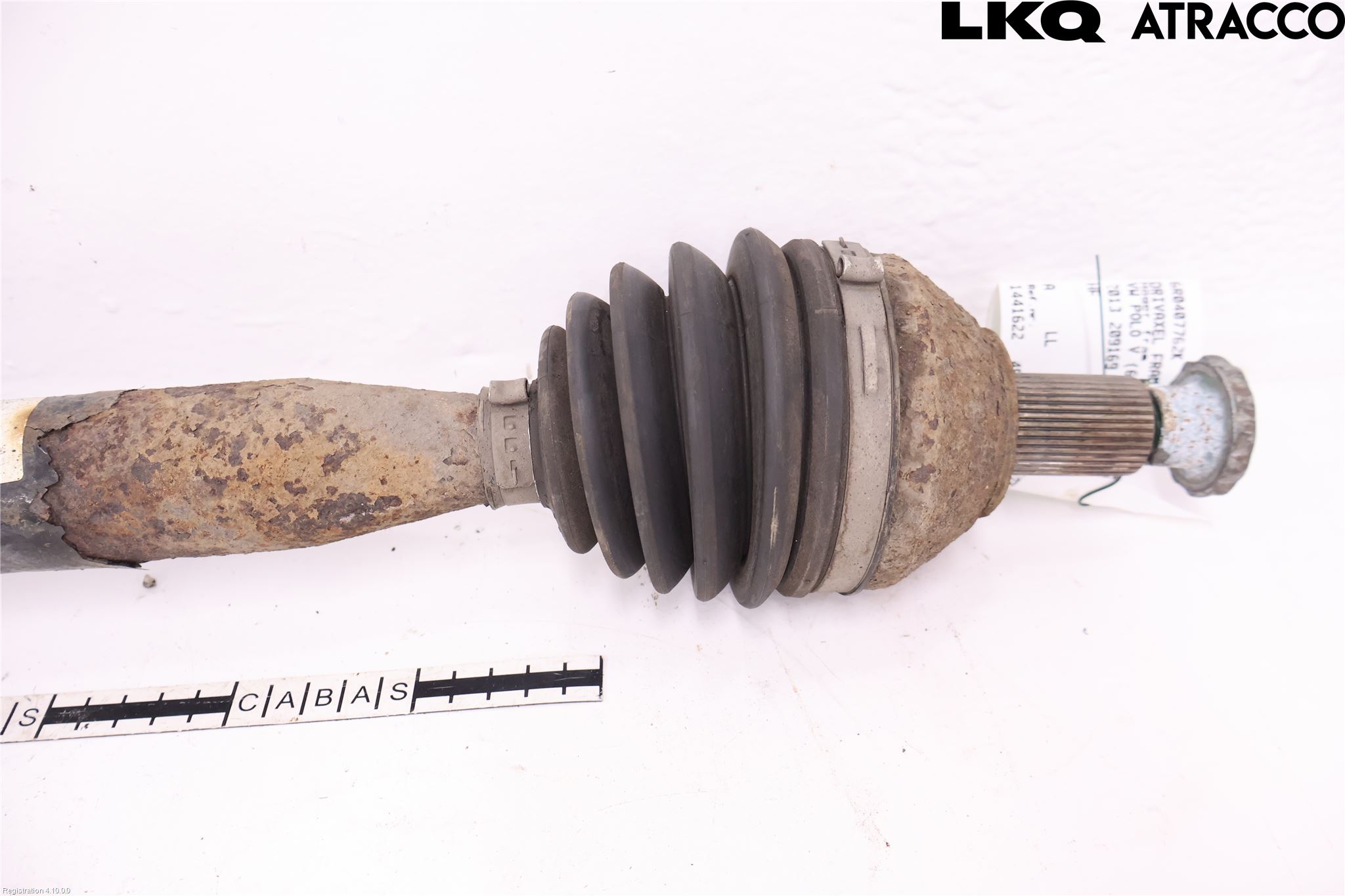 Volkswagen VW POLO 10-17 Drivaxel Fram Höger