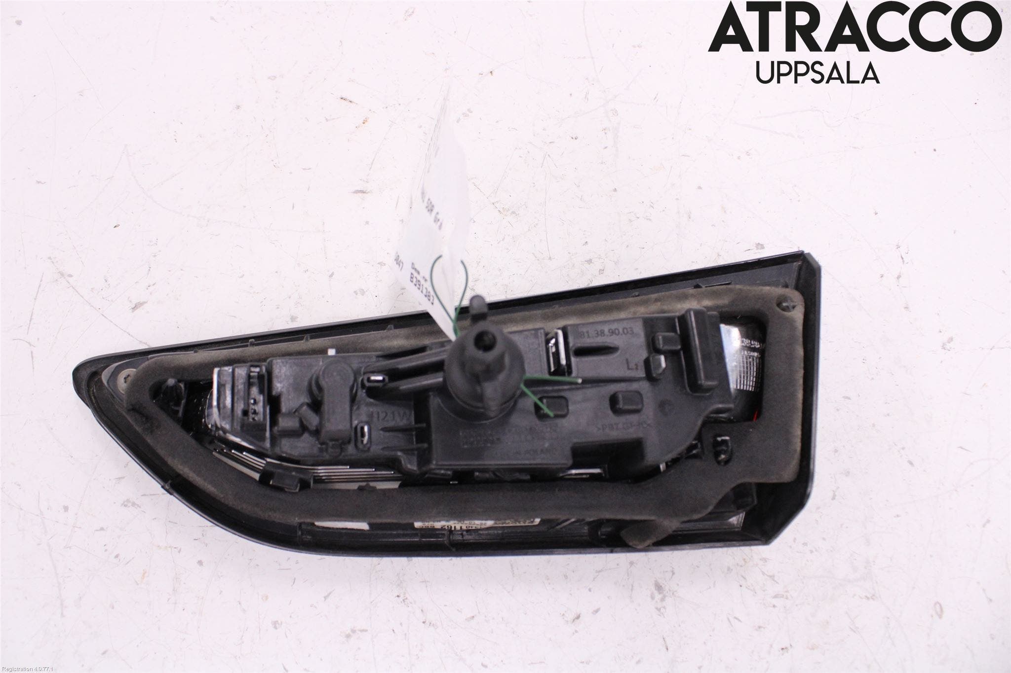 Opel ASTRA K 16-22 Bakljus Lucka Vä