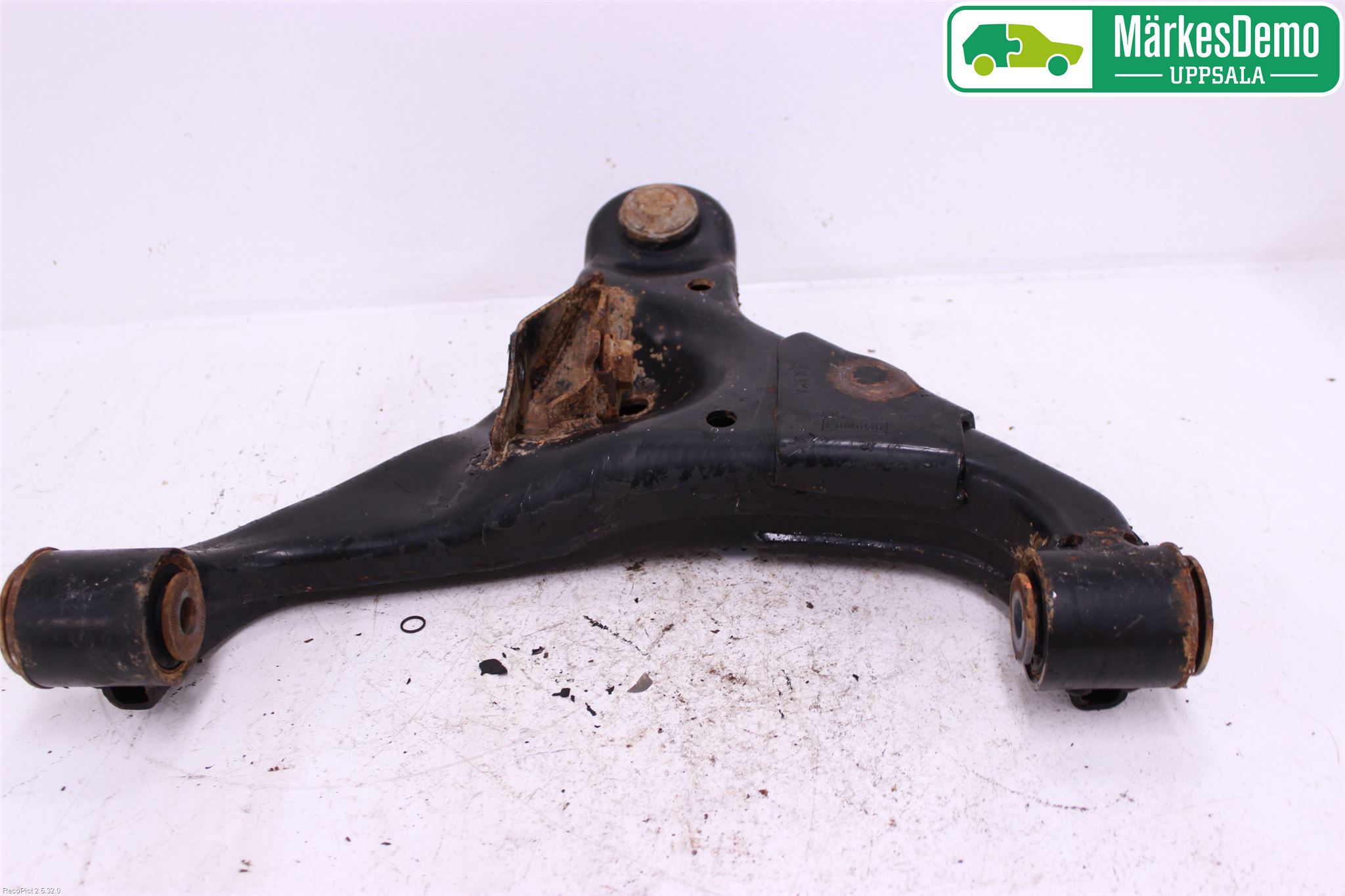 Ford RANGER EU 12-23 Bärarm Fram Undre Hö