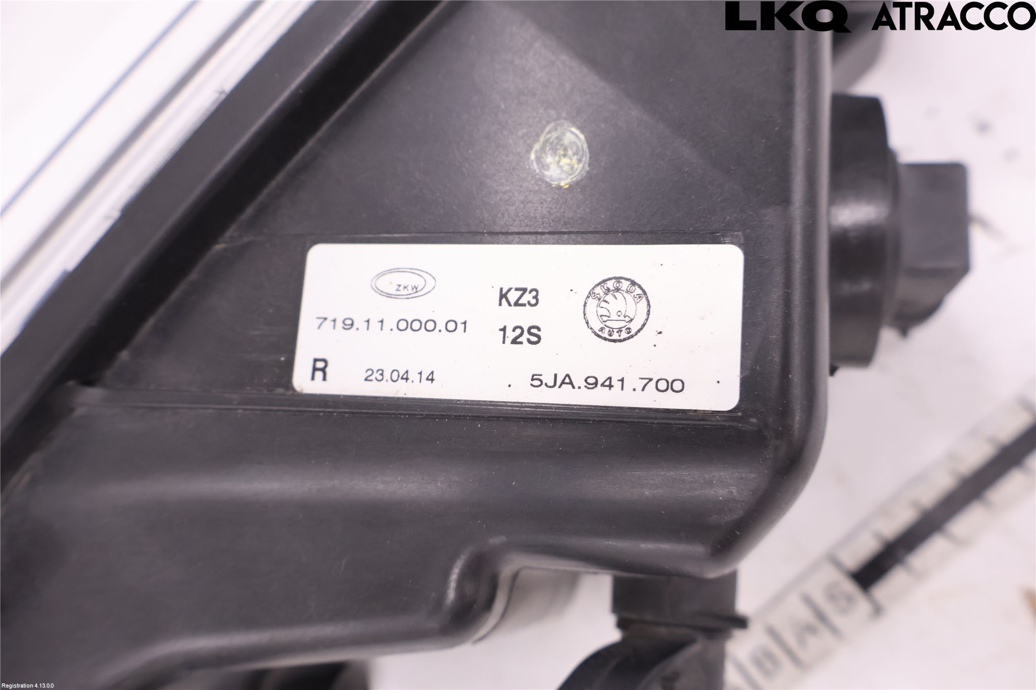 Skoda RAPID Dimljus-Varselljus Fram