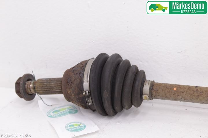 Ford FIESTA     06-08 Drivaxel Fram Höger