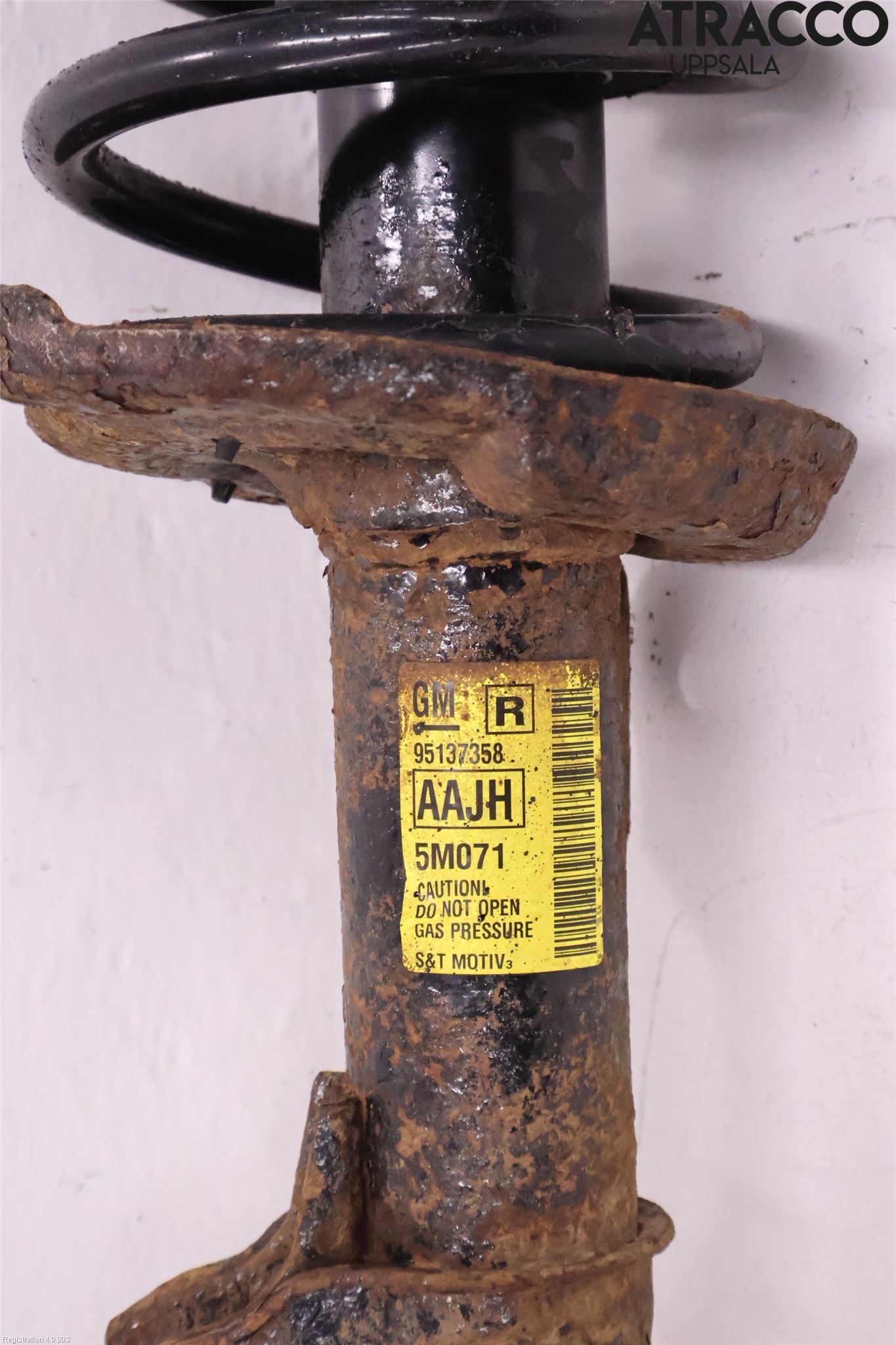 Opel MOKKA 13-20 Fjäderben Fram Höger