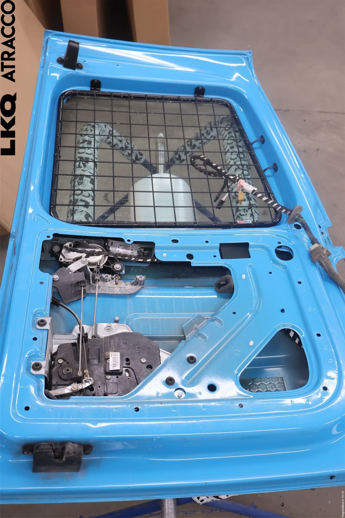 Volkswagen VW CADDY 16-20 Dörr Bak Van-Skåp Vänster