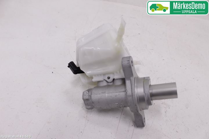 BMW 3 F30/F31/F80 12-19 Broms Huvudcylinder